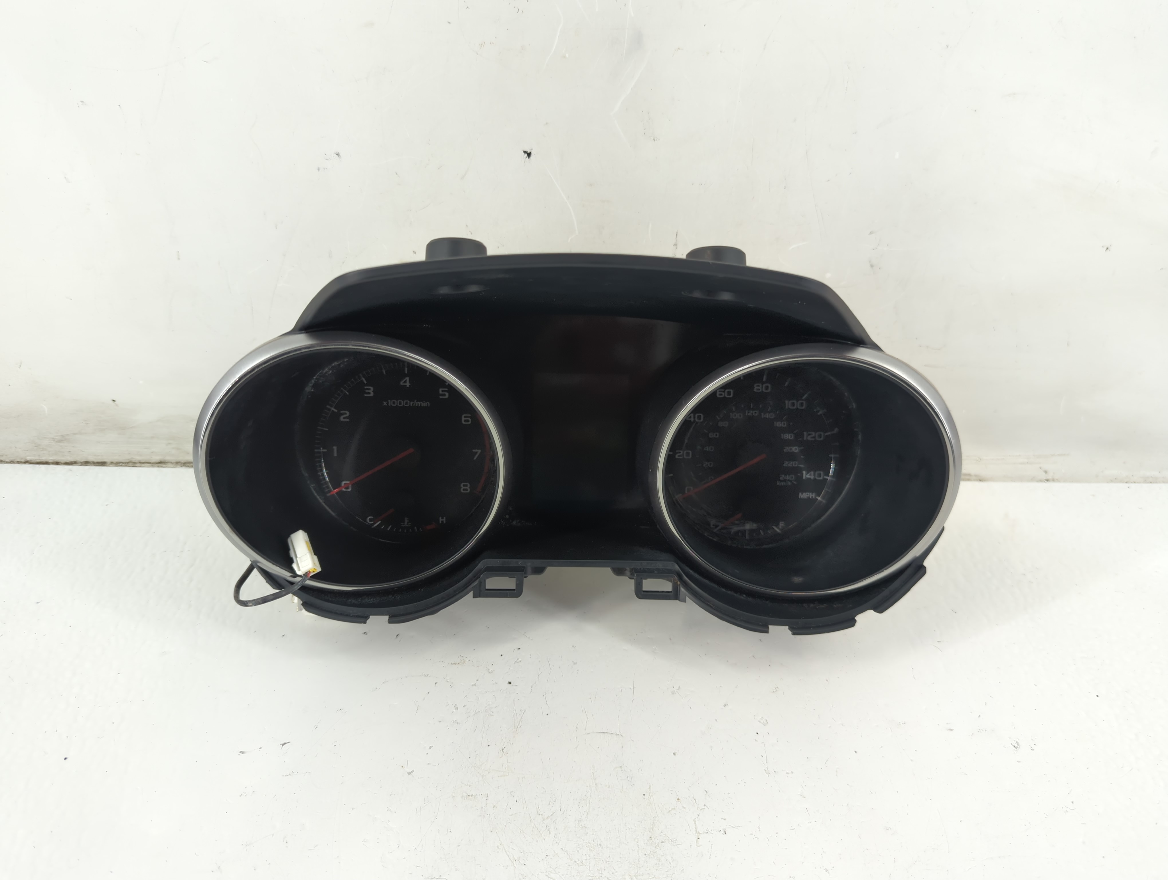 2013-2013 Cadillac Xts Speedometer Instrument Cluster Gauges A2c96200802 1096916 - Oemusedautoparts1.com