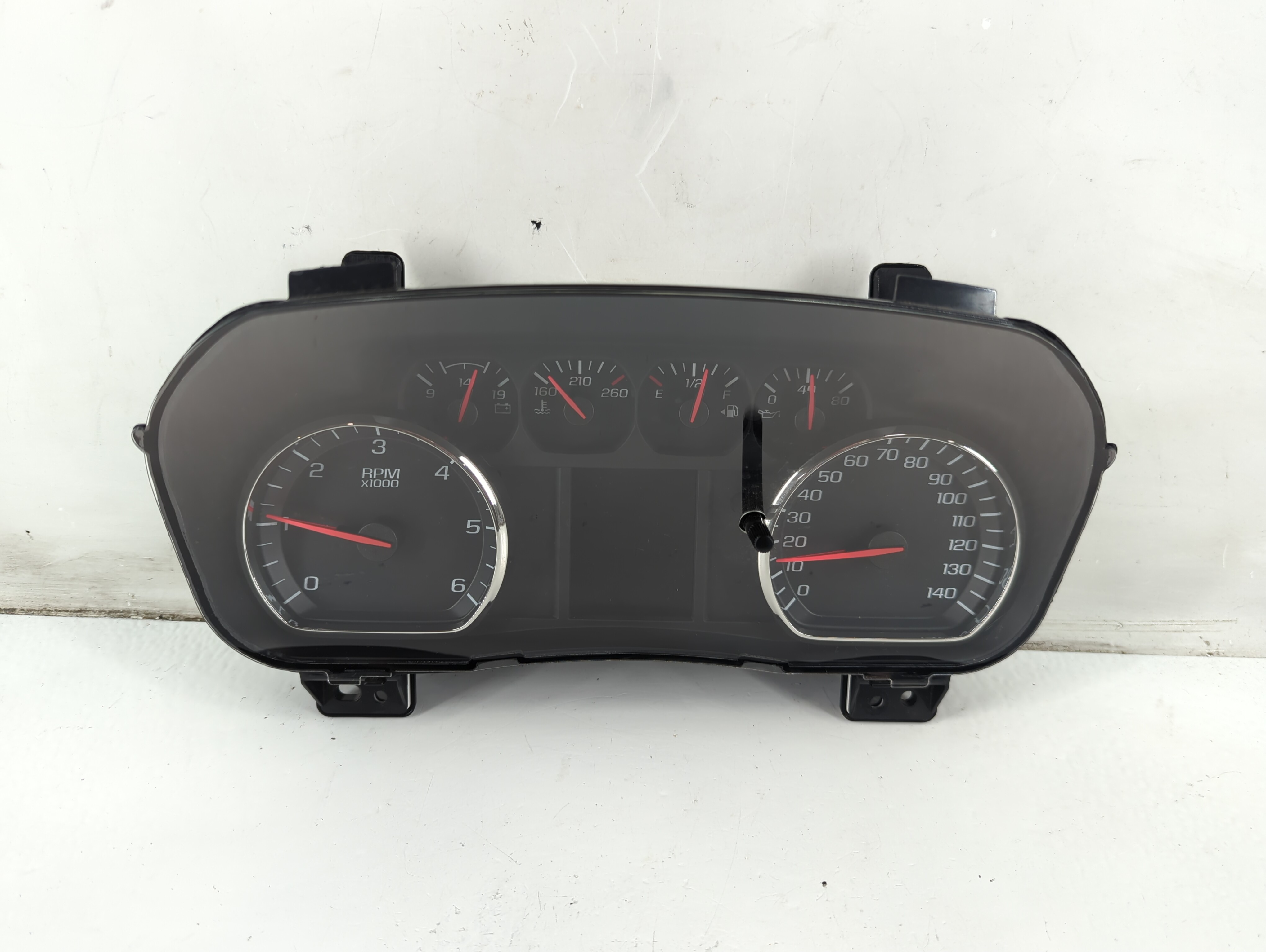 2018-2019 Chevrolet Silverado 1500 Speedometer Instrument Cluster Gauges 1096971 - Oemusedautoparts1.com
