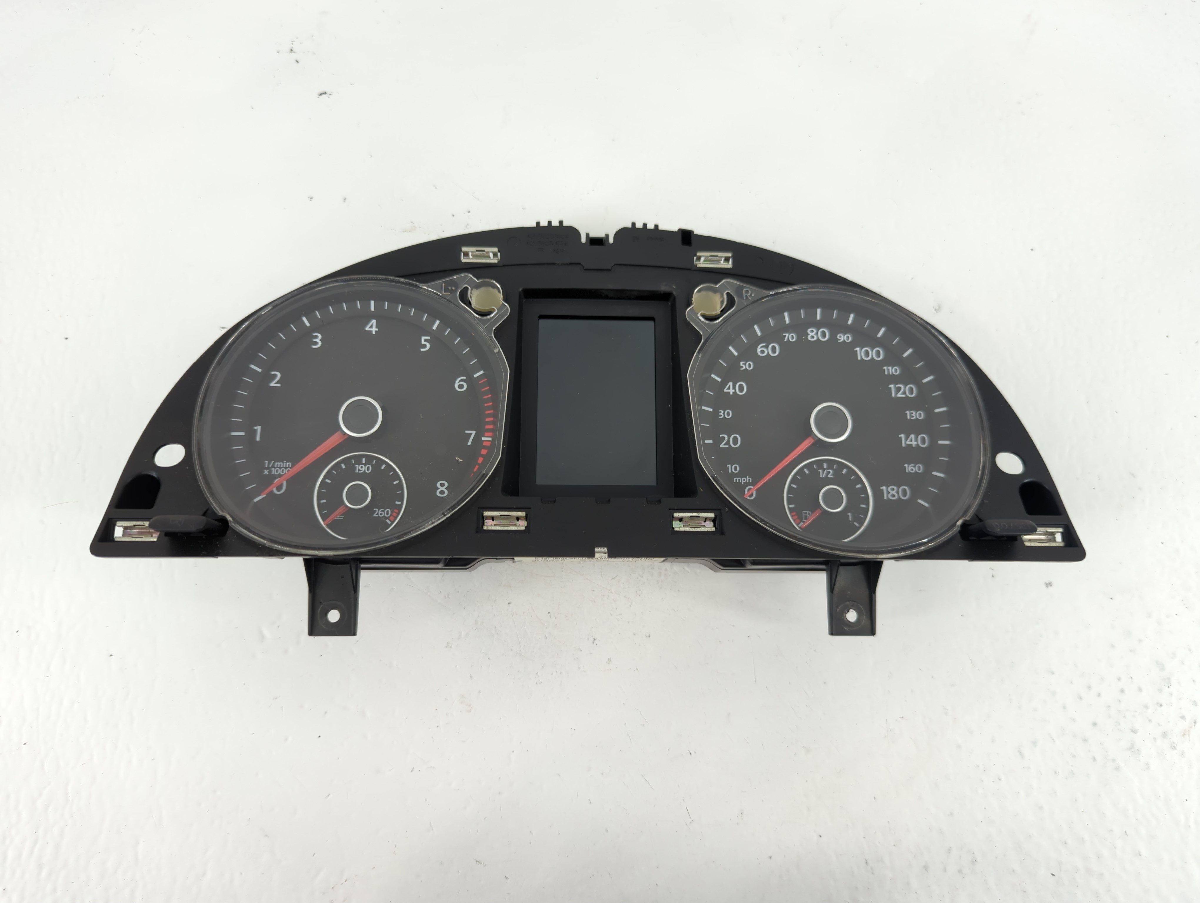 2009-2010 Volkswagen Cc Speedometer Instrument Cluster Gauges 1096974 - Oemusedautoparts1.com