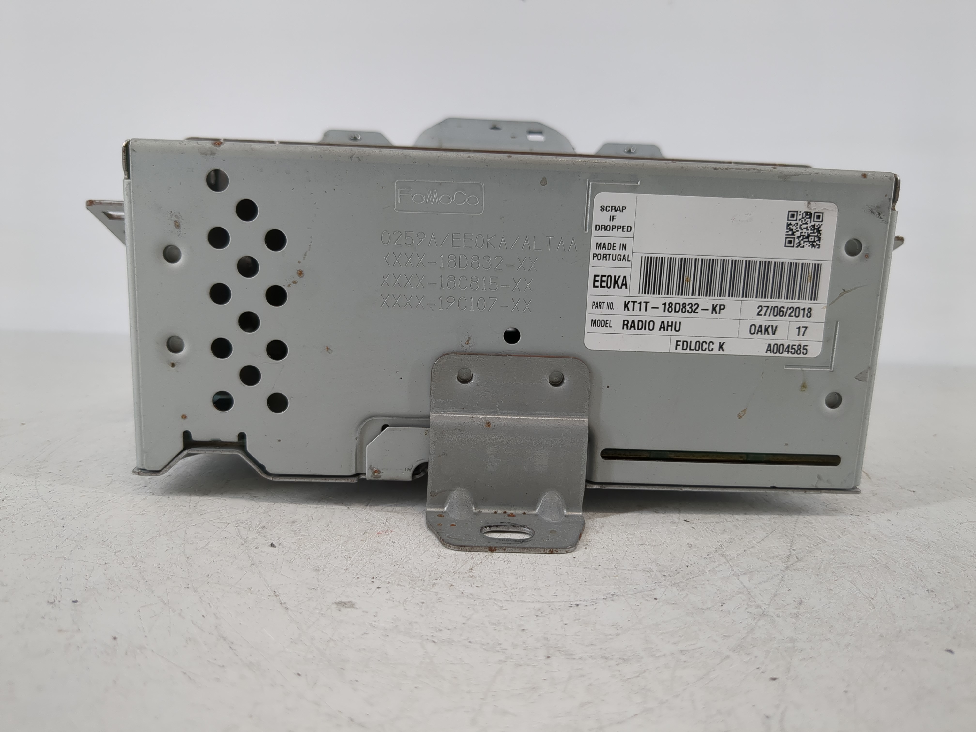 Picture of 2019-2021 Ford Transit Connect Am Fm Cd Player Radio Receiver 1096982