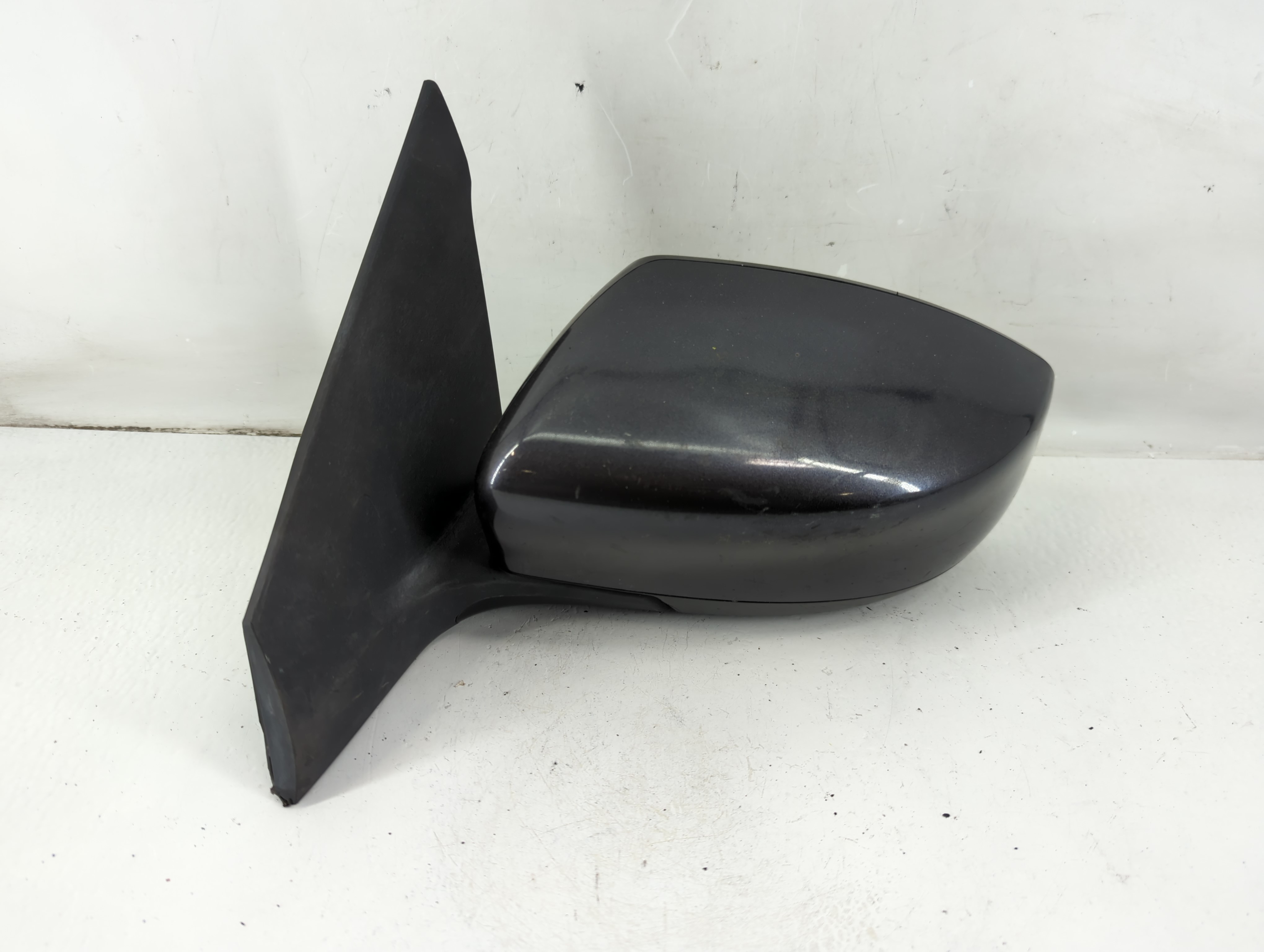 2013-2015 Nissan Sentra Driver Left Side View Power Door Mirror 1097033 - Oemusedautoparts1.com
