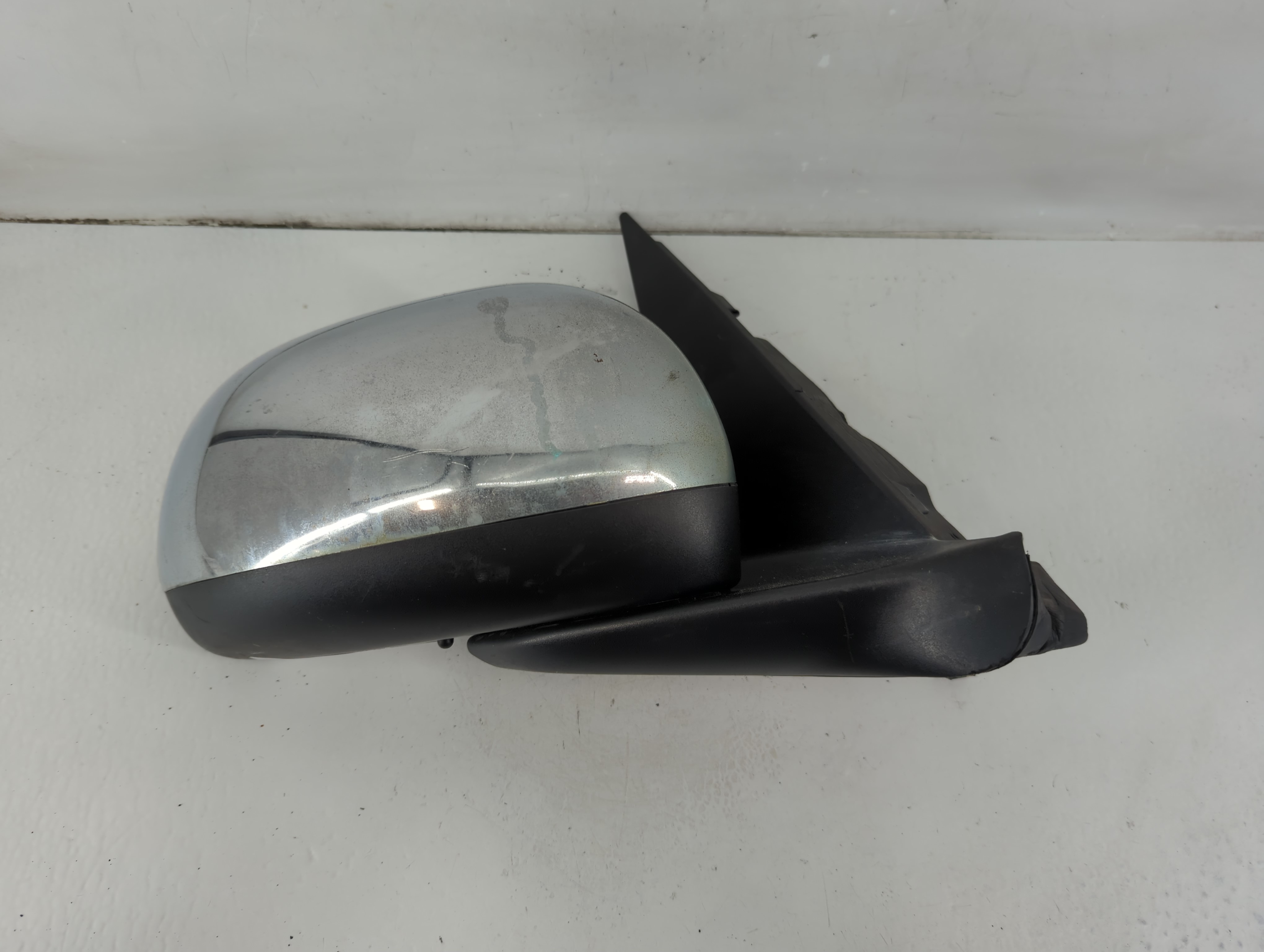 2014 Fiat 500 Passenger Right Side View Power Door Mirror Dark Gray 1097034 - Oemusedautoparts1.com