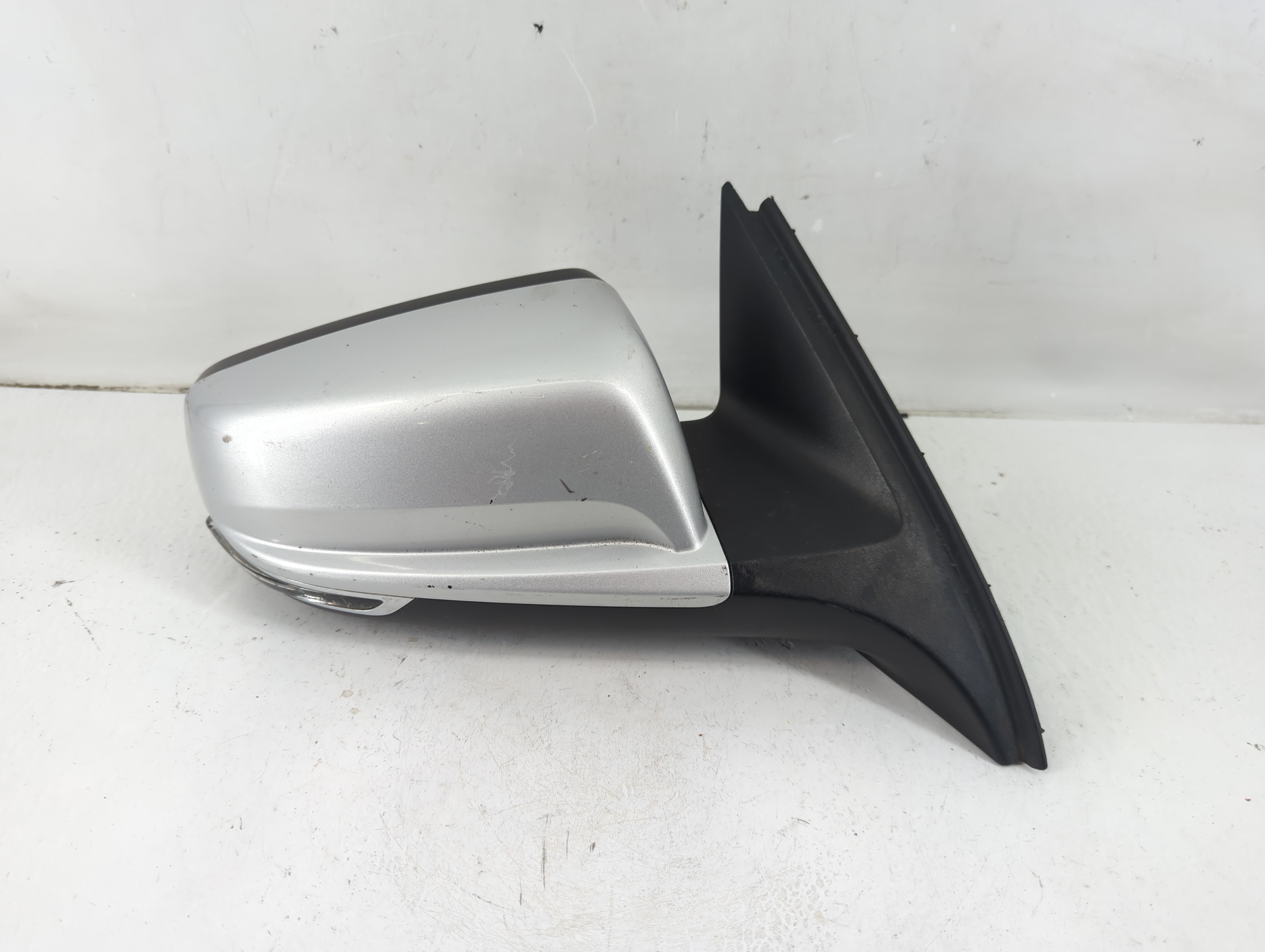 2013-2013 Chevrolet Malibu Passenger Right Side View Power Door Mirror 1097046 - Oemusedautoparts1.com