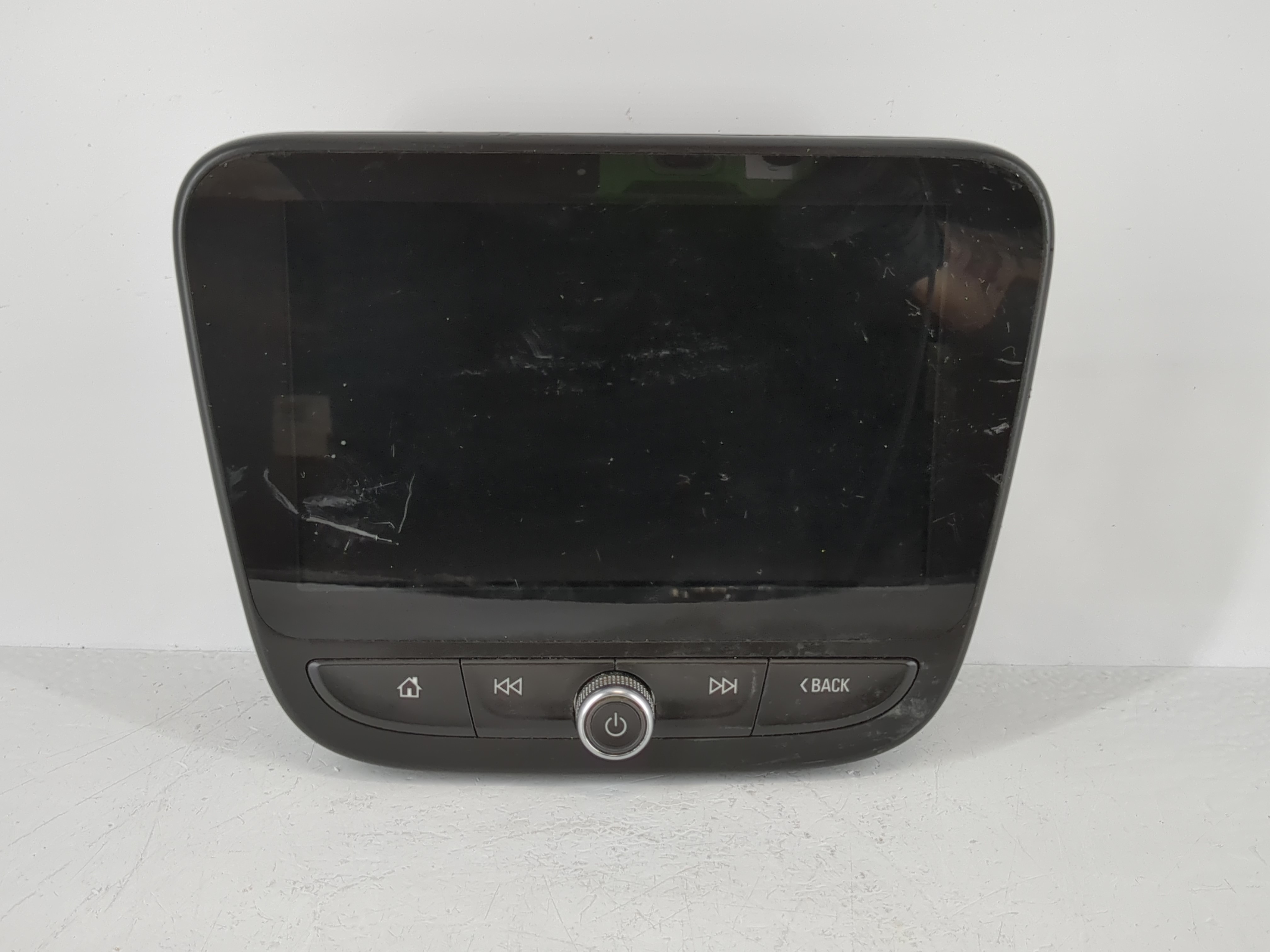 2016 Chevrolet Malibu Information Display Screen 1097053 - Oemusedautoparts1.com