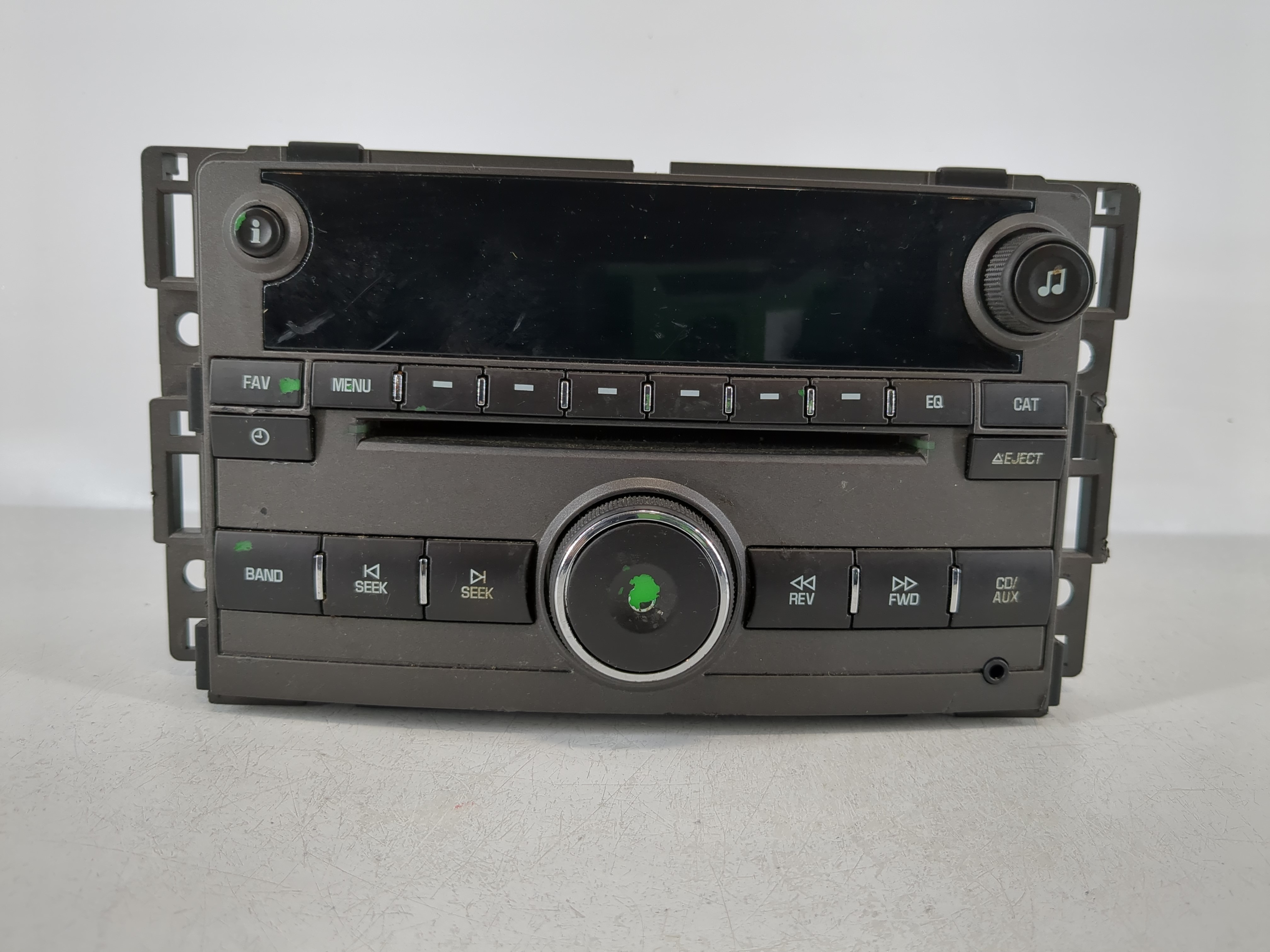 2009-2011 Chevrolet Hhr Am Fm Cd Player Radio Receiver 1097055 - Oemusedautoparts1.com