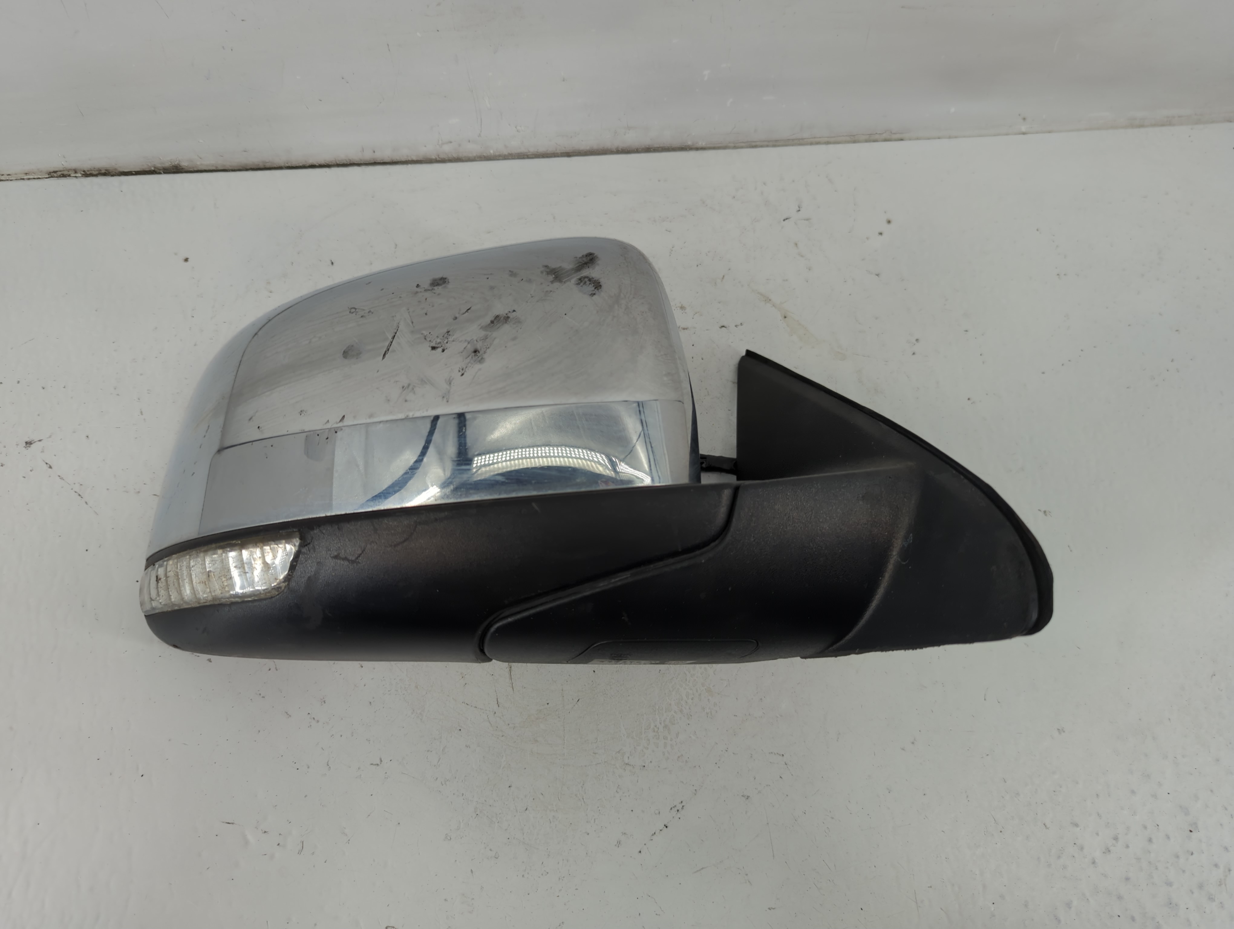 2011 Jeep Grand Cherokee Passenger Right Side View Power Door Mirror 1097066 - Oemusedautoparts1.com
