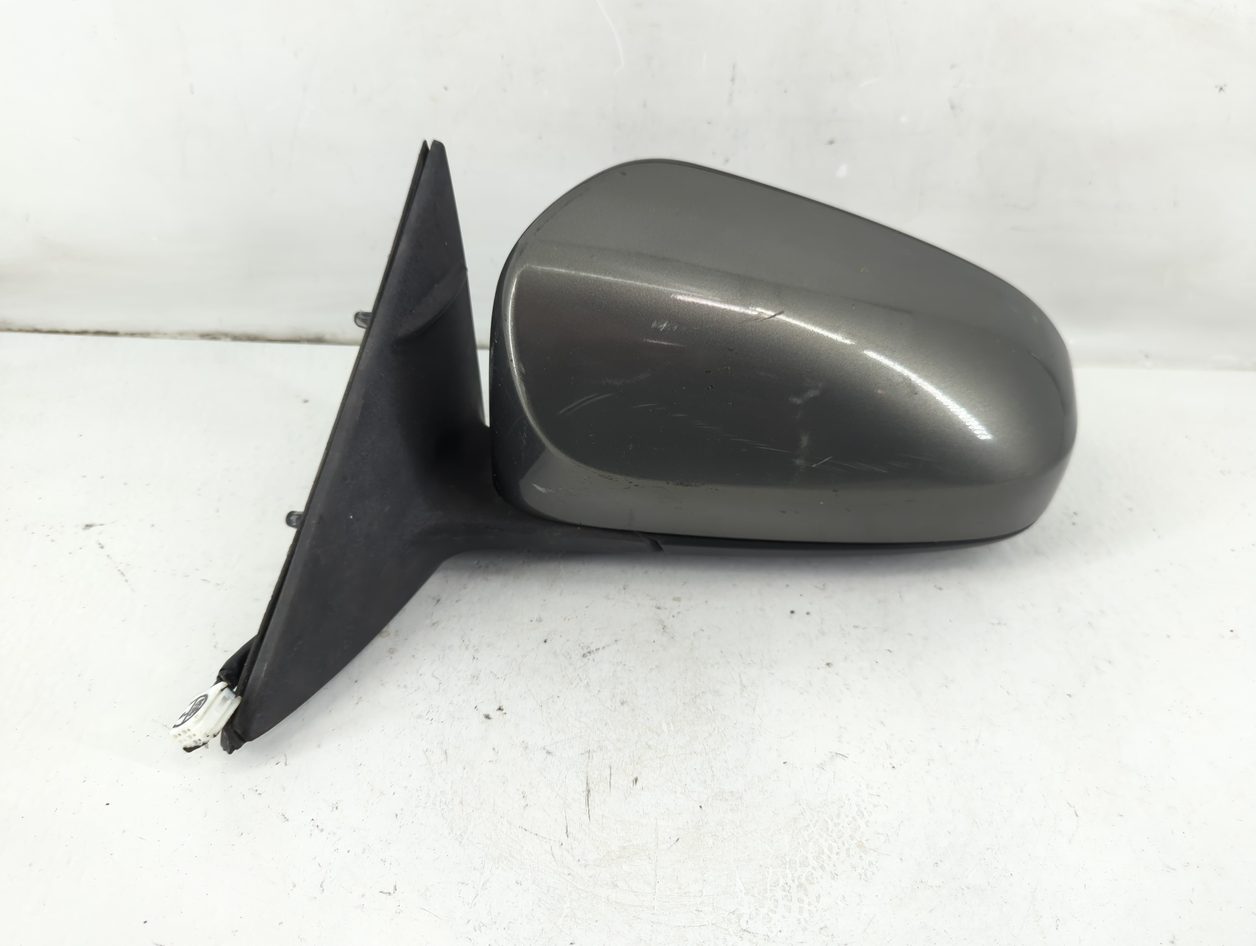 2012-2014 Toyota Camry Passenger Right Side View Power Door Mirror 1097073 - Oemusedautoparts1.com