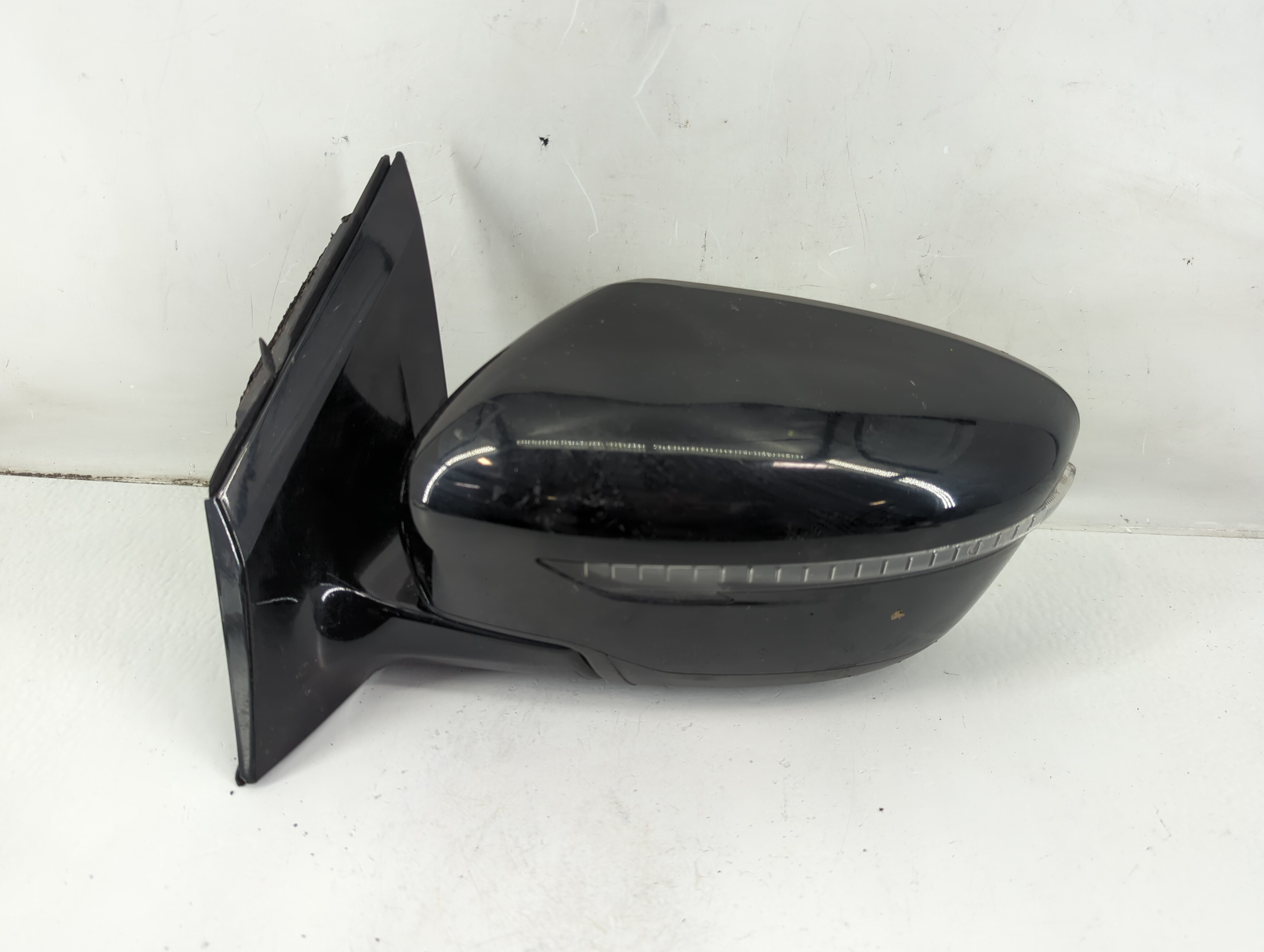 2016-2022 Nissan Murano Driver Left Side View Power Door Mirror Black 1097074 - Oemusedautoparts1.com