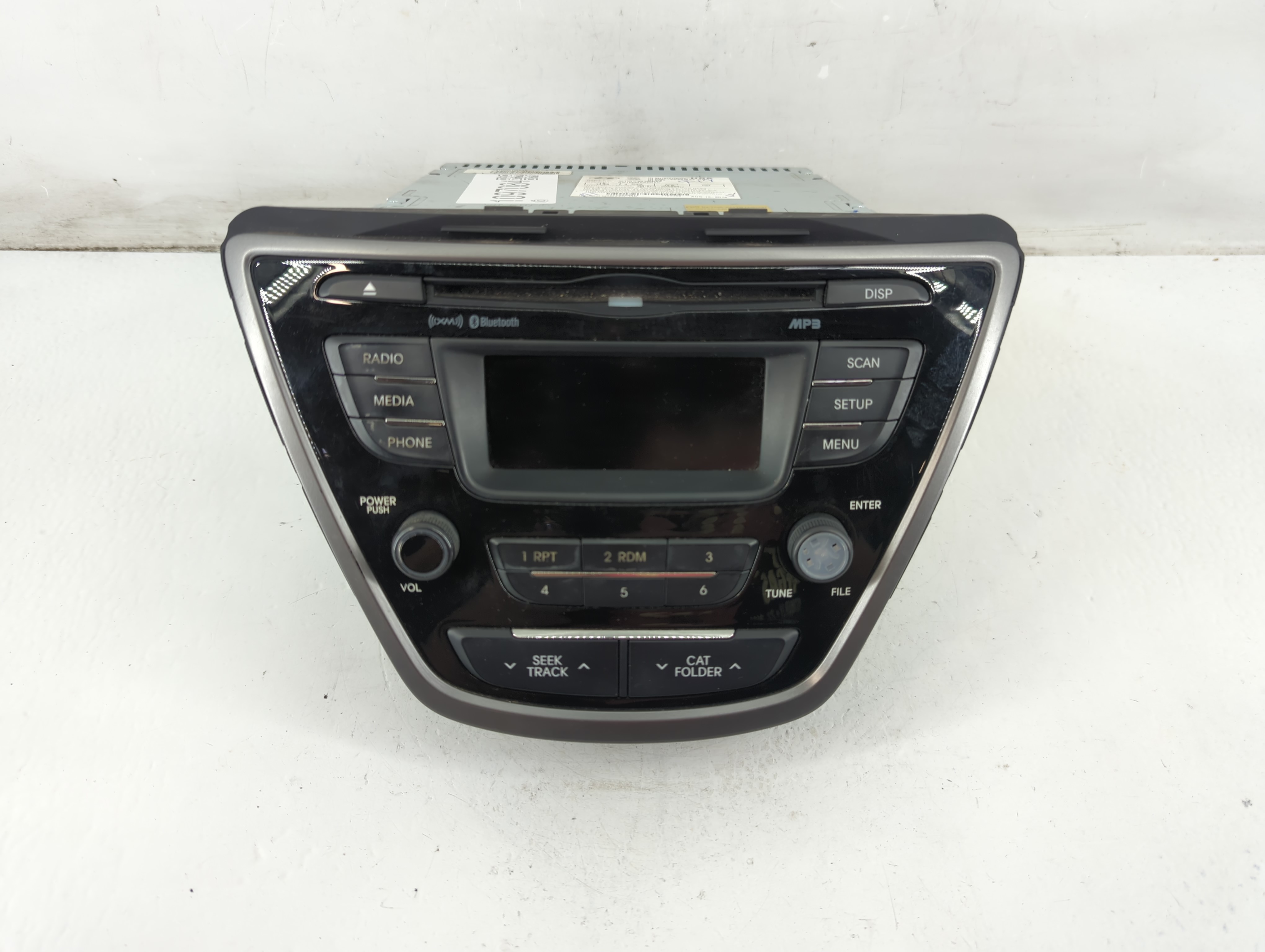 2013-2013 Hyundai Elantra Am Fm Cd Player Radio Receiver 1097084 - Oemusedautoparts1.com