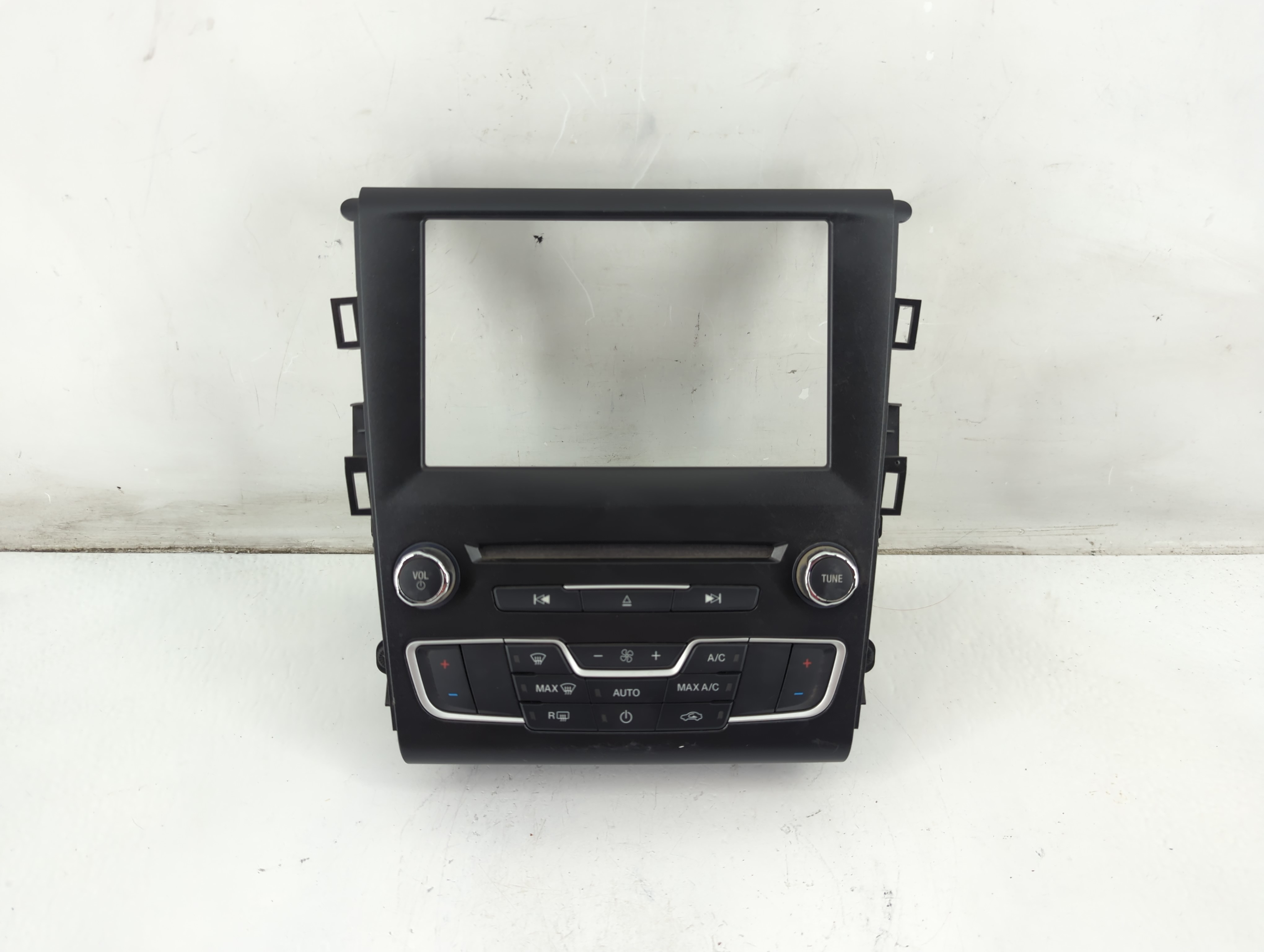 Picture of 2017-2020 Ford Fusion Am Fm Cd Player Radio Receiver 1097117