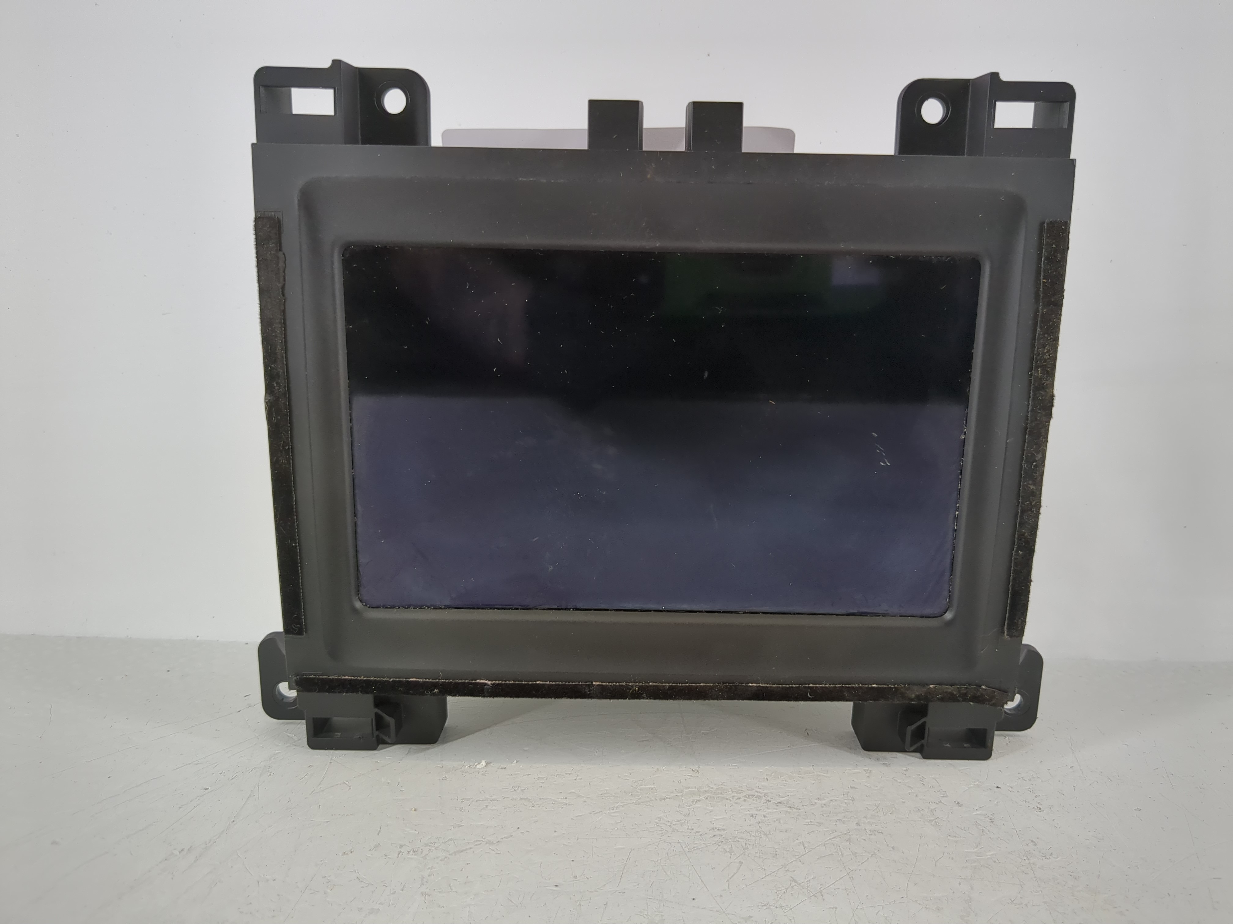 2018-2020 Dodge Charger Am Fm Cd Player Radio Receiver 1097136 - Oemusedautoparts1.com