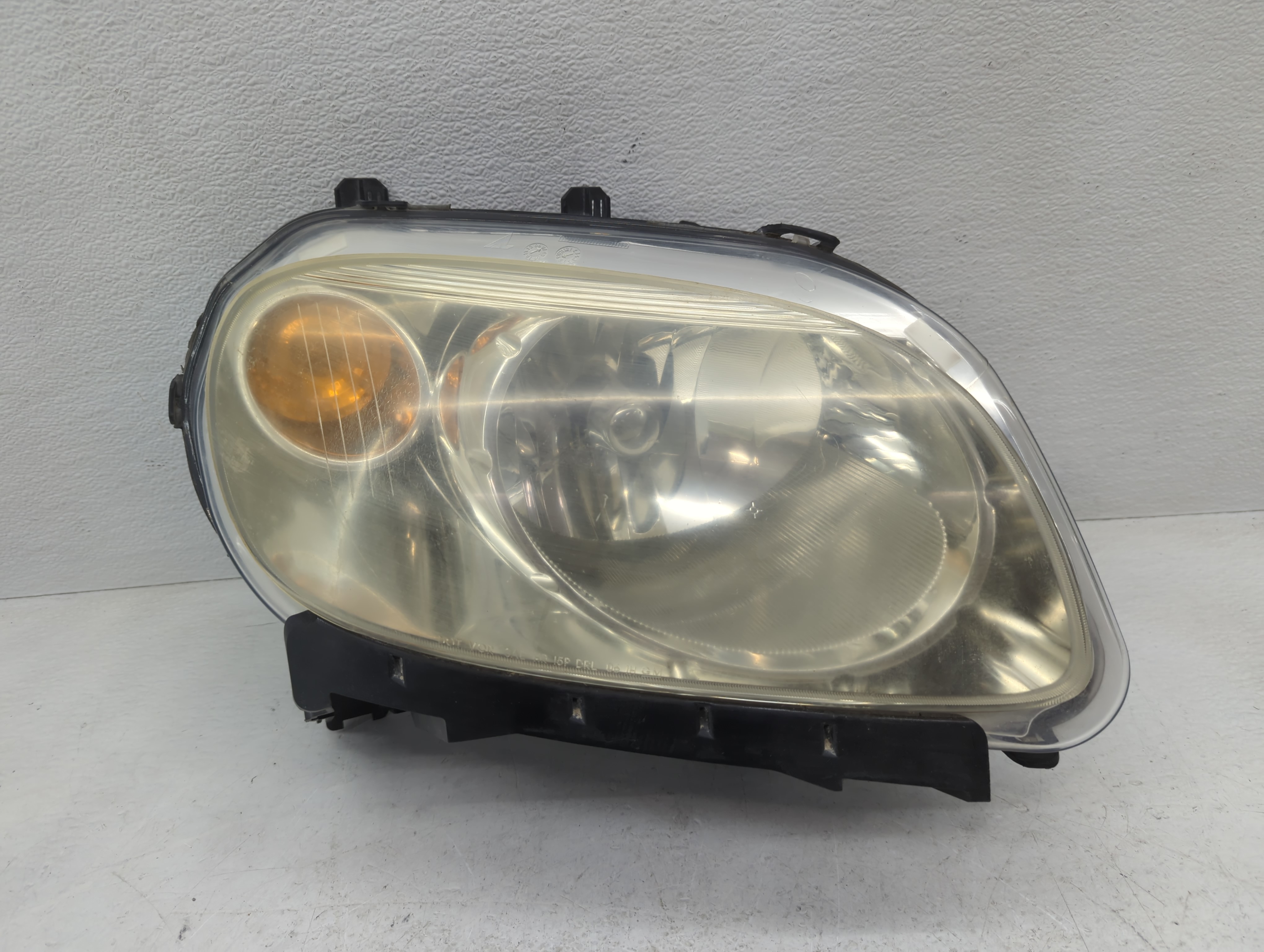2006-2011 Chevrolet Hhr Passenger Right Oem Head Light Headlight Lamp 1097225 - Oemusedautoparts1.com