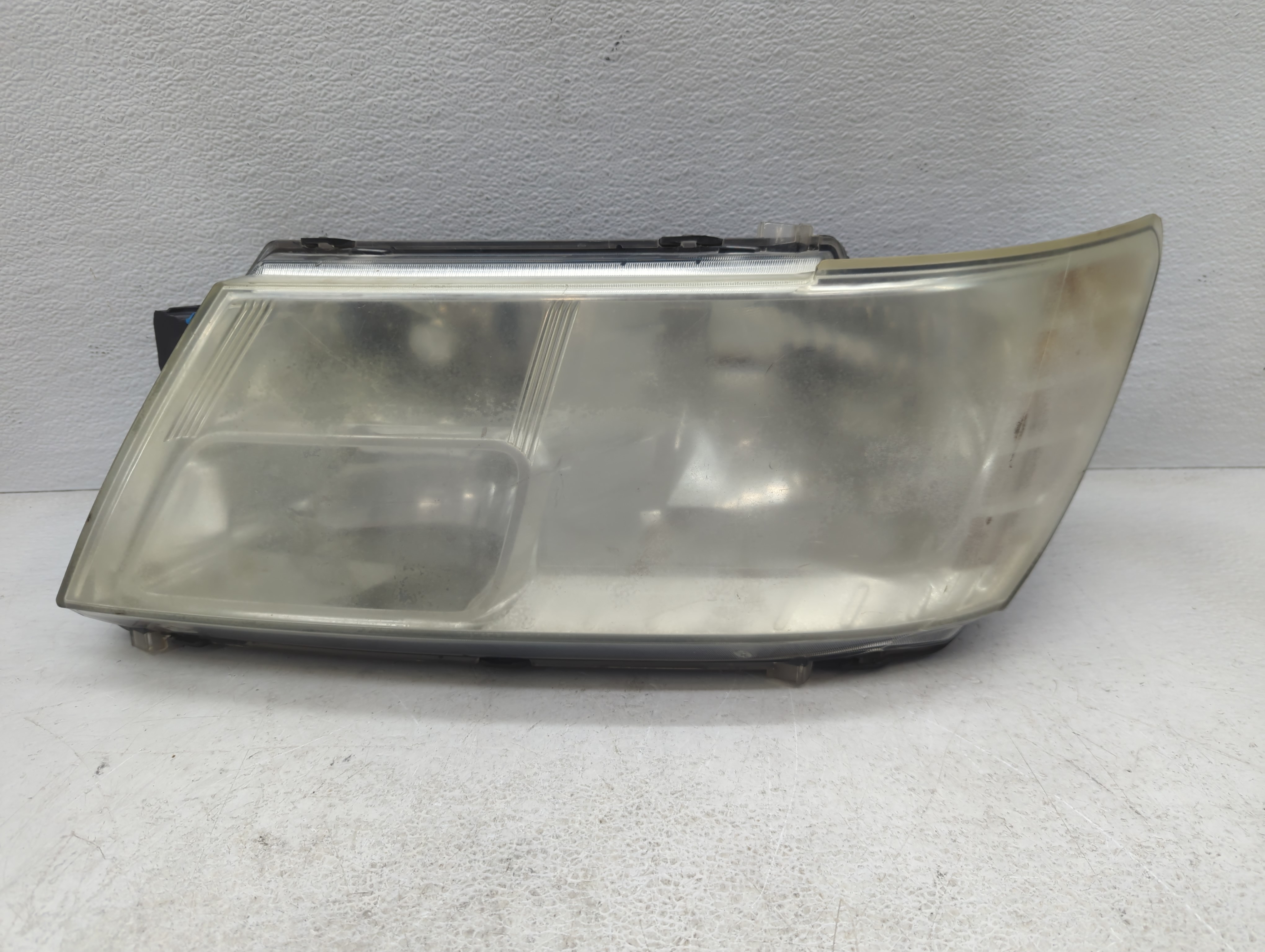 2018-2020 Dodge Journey Driver Left Oem Head Light Headlight Lamp 1097232 - Oemusedautoparts1.com