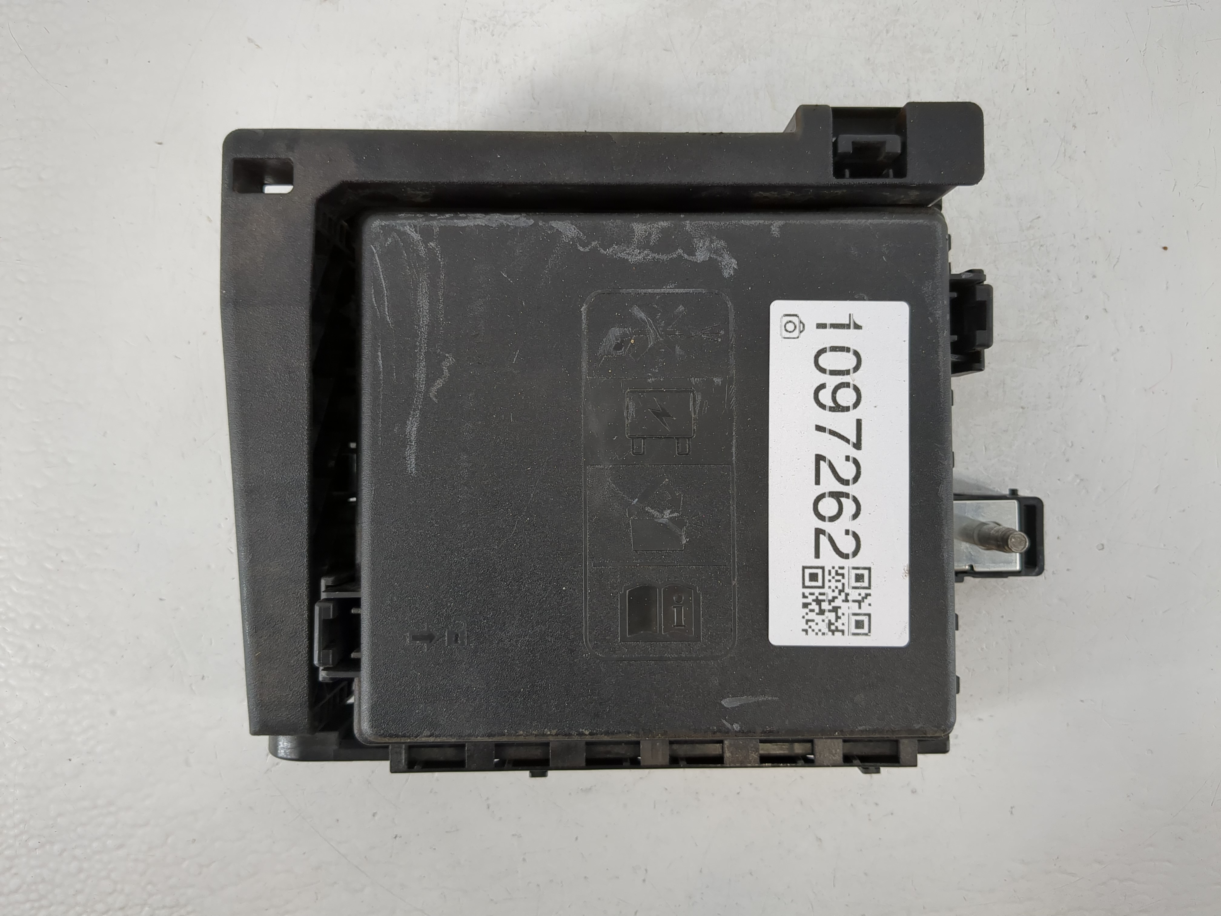 2023 Chevrolet Traverse Fusebox Fuse Box Relay Module 85140176 1097262 - Oemusedautoparts1.com