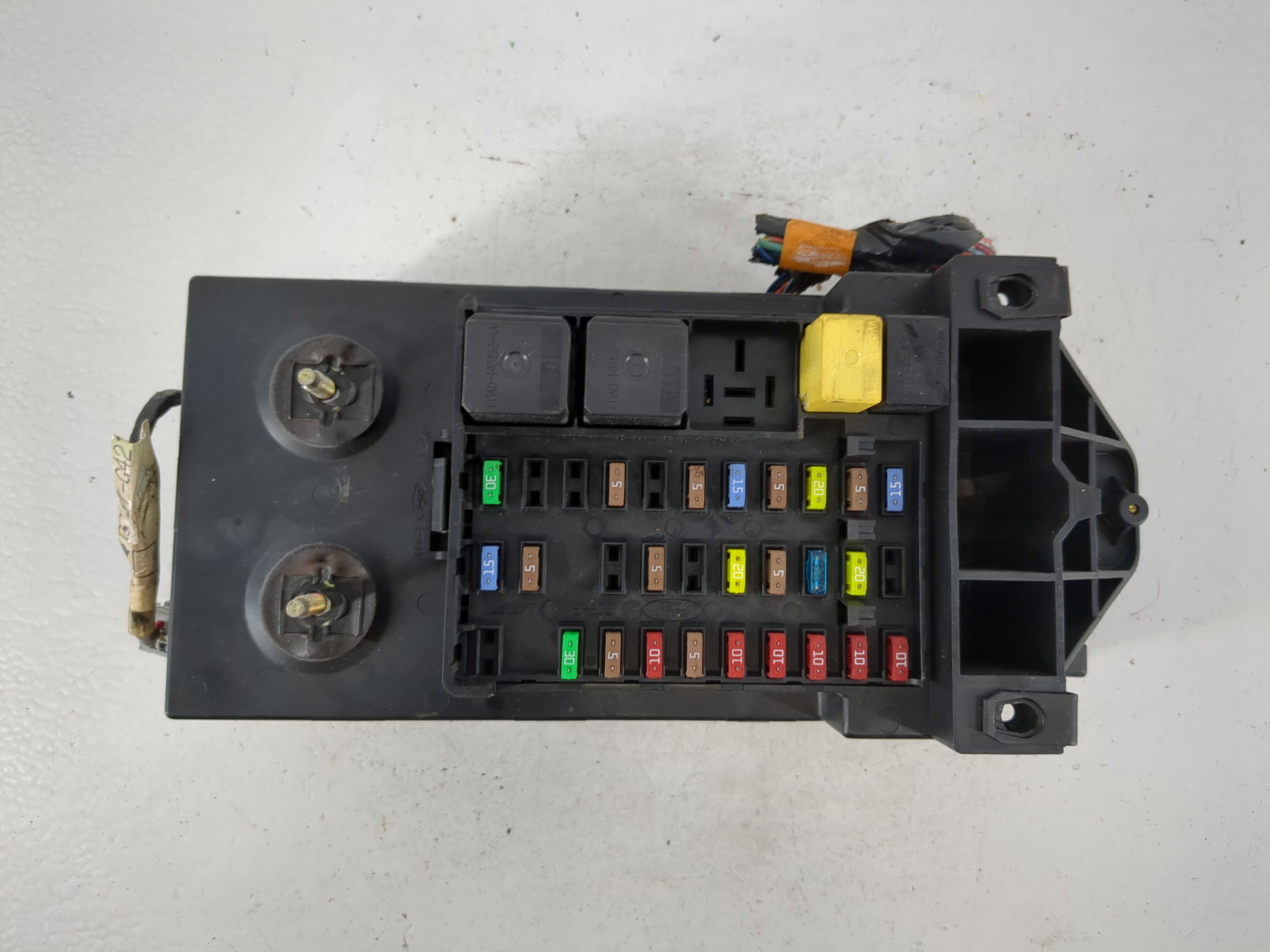 2000-2003 Ford F-150 Fusebox Fuse Box Relay Module 1l3t-14a067-bc 1097296 - Oemusedautoparts1.com
