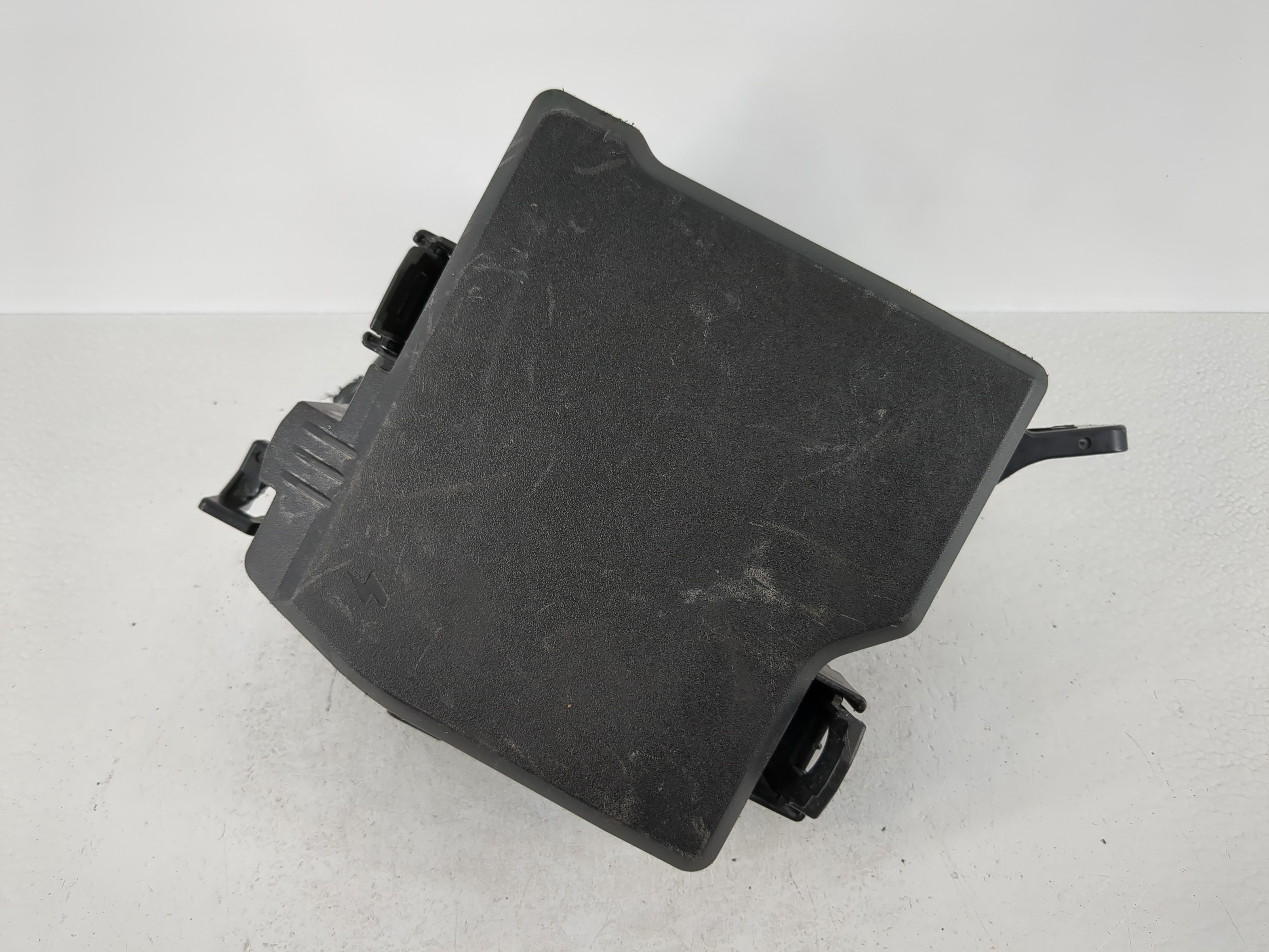 2021-2021 Hyundai Santa Fe Fusebox Fuse Box Relay Module 91956-s2120 1097332 - Oemusedautoparts1.com