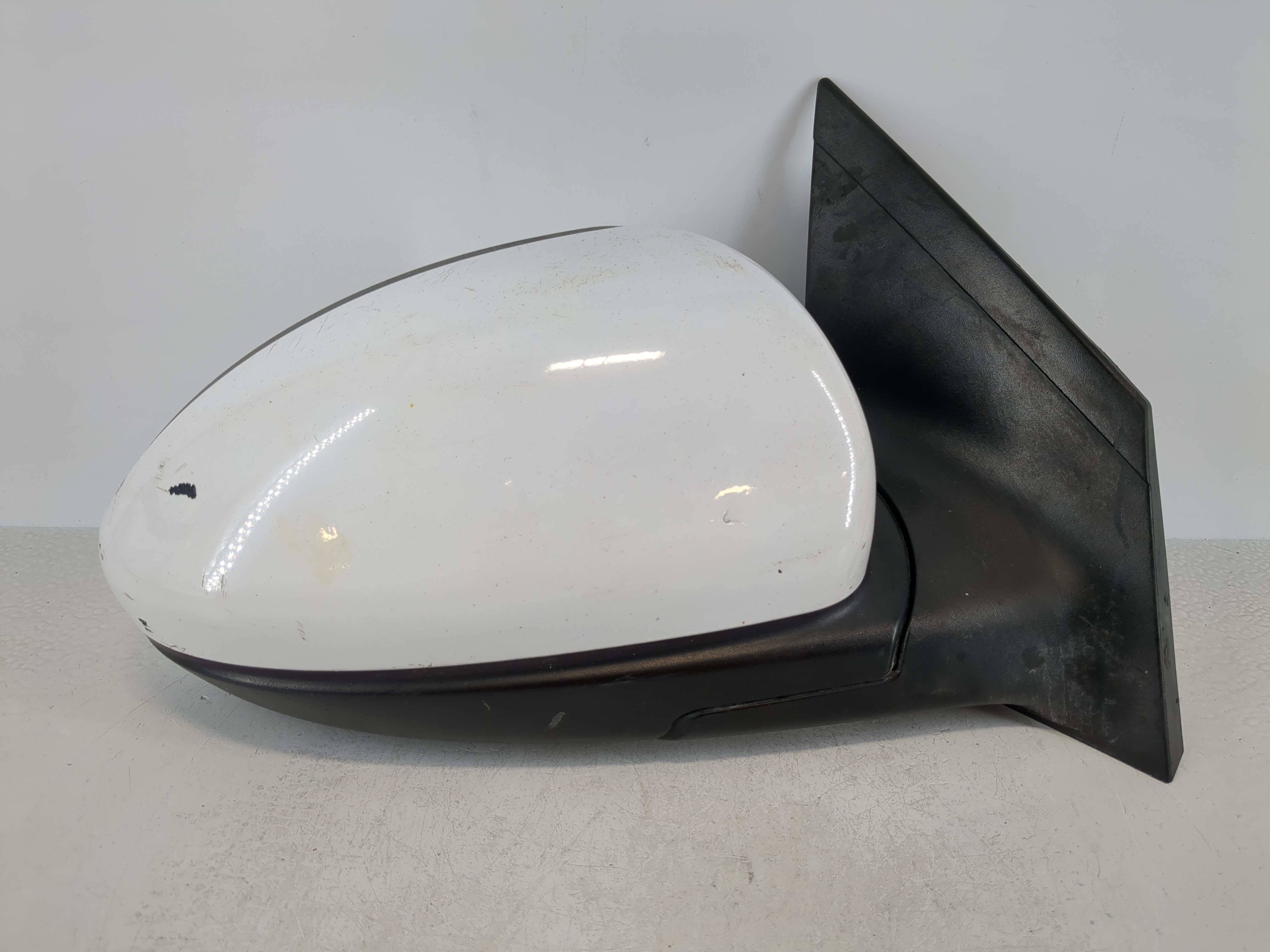 2011-2016 Chevrolet Cruze Passenger Right Side View Power Door Mirror 1097372 - Oemusedautoparts1.com