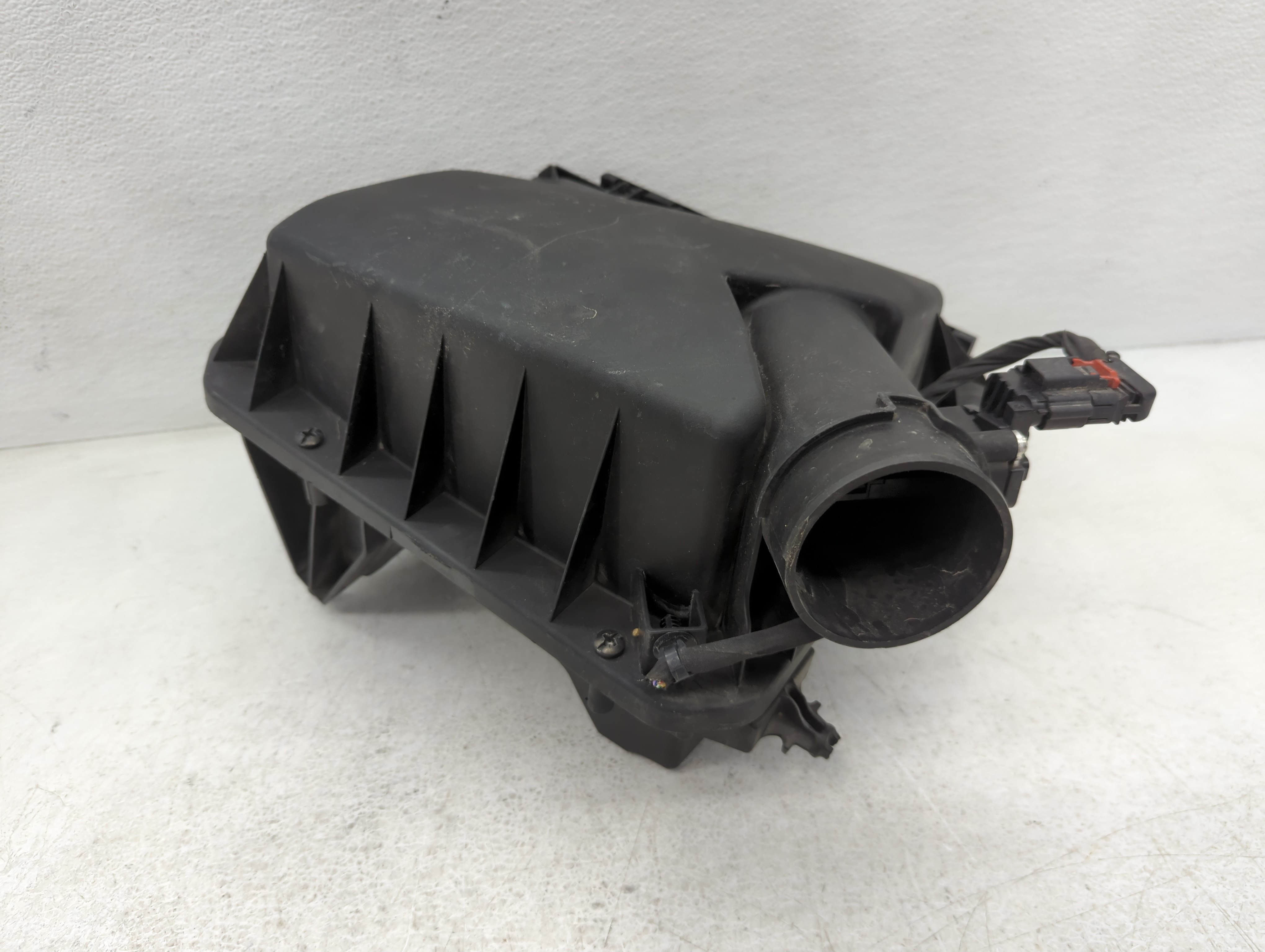 2014-2015 Chevrolet Malibu Air Cleaner Intake-duct Hose Tube 1097418 - Oemusedautoparts1.com