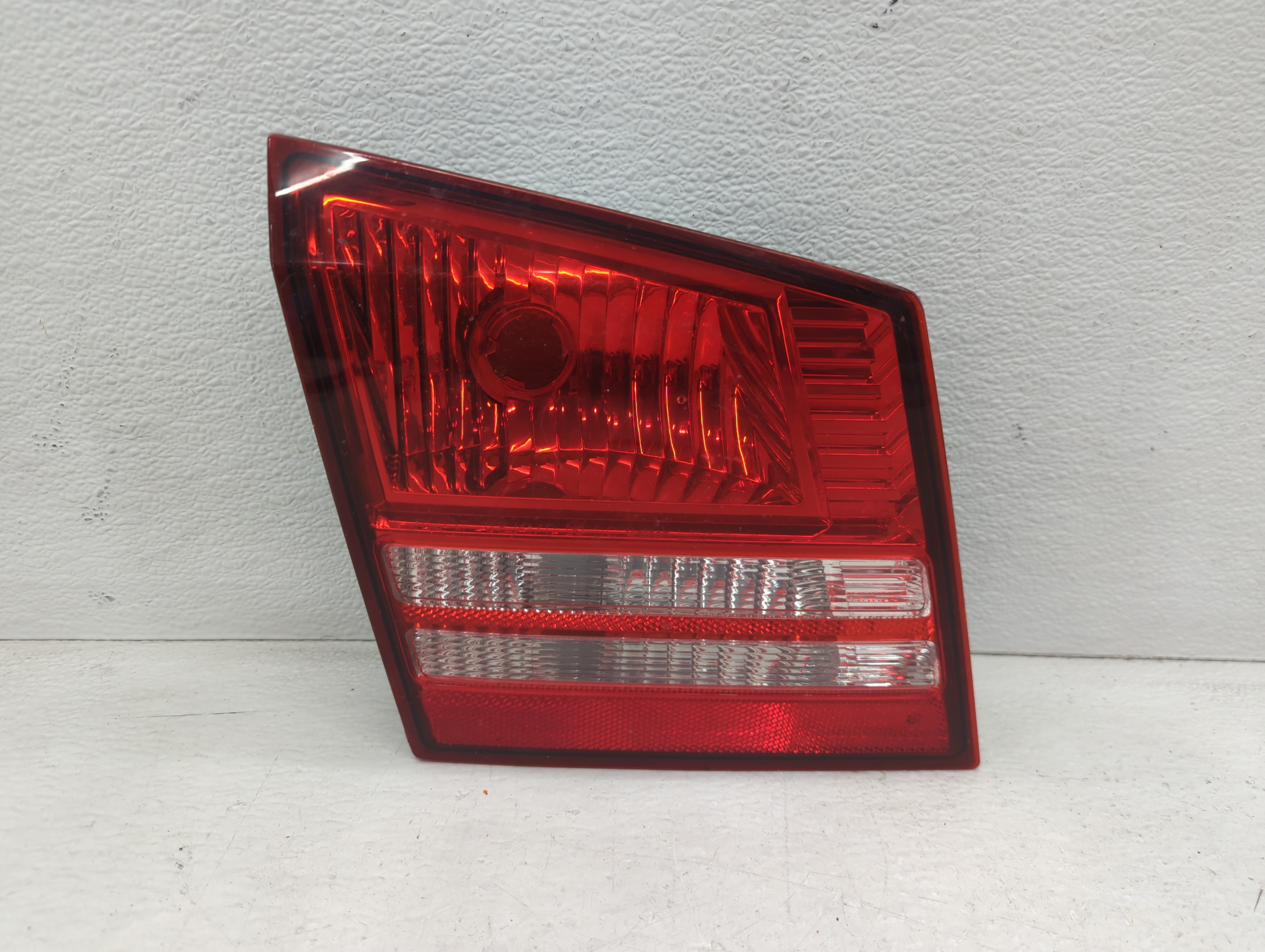 2014 Dodge Journey Driver Left Side Tail Light Taillight Oem 1097438 - Oemusedautoparts1.com
