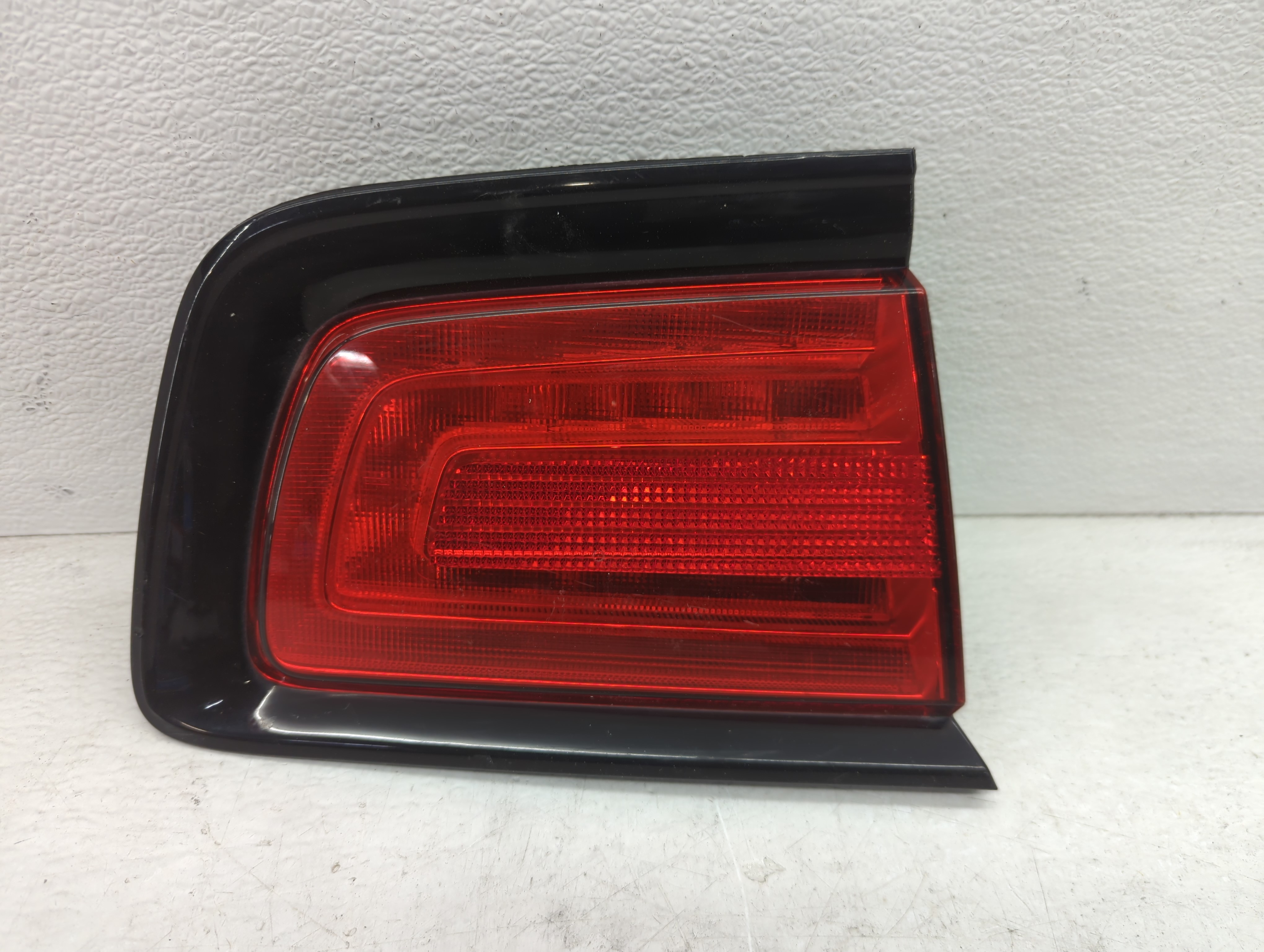 2011-2014 Dodge Charger Driver Left Side Tail Light Taillight Oem 1097451 - Oemusedautoparts1.com