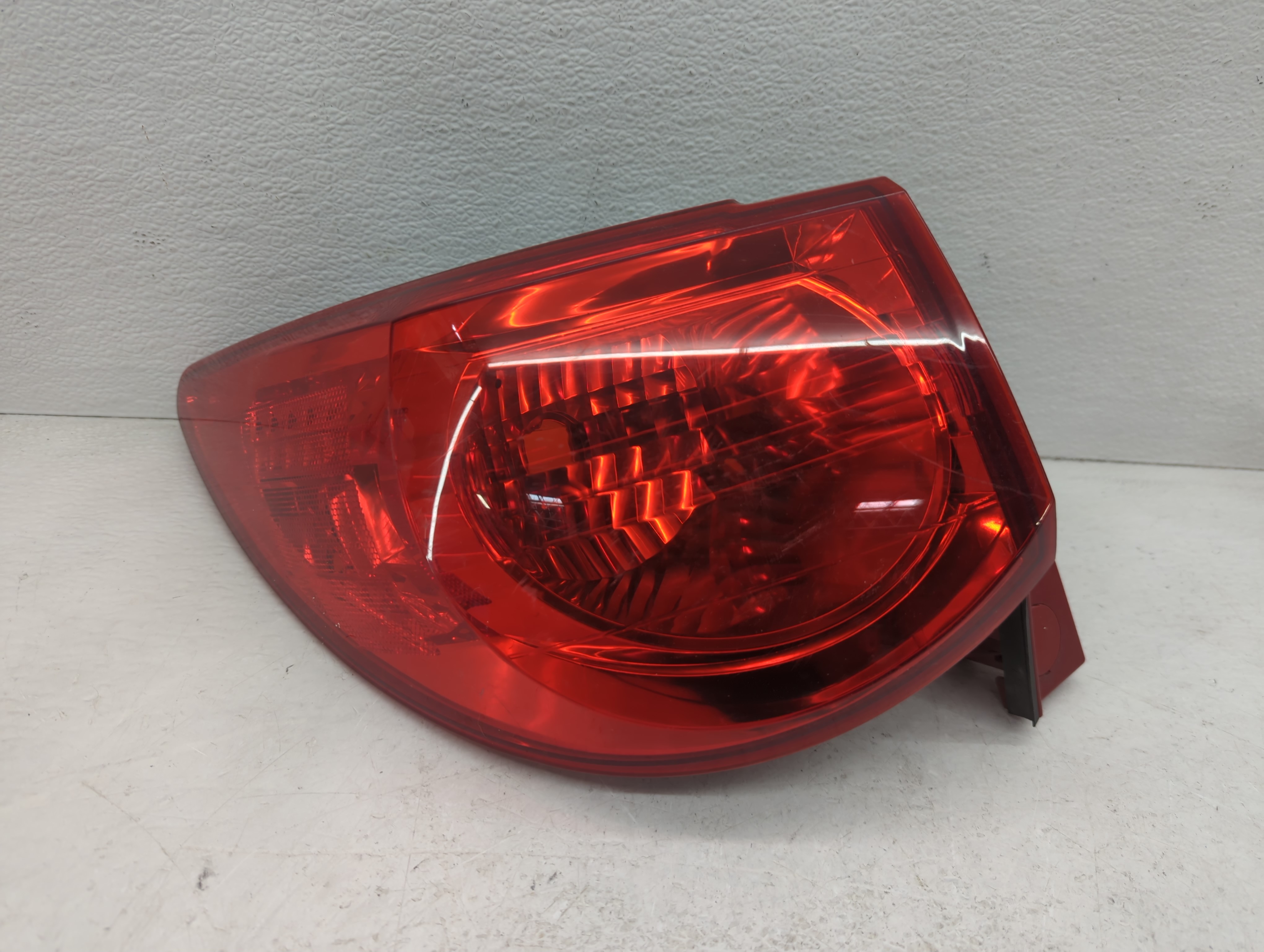 Picture of 2009 Chevrolet Traverse Driver Left Side Tail Light Taillight Oem 1097484