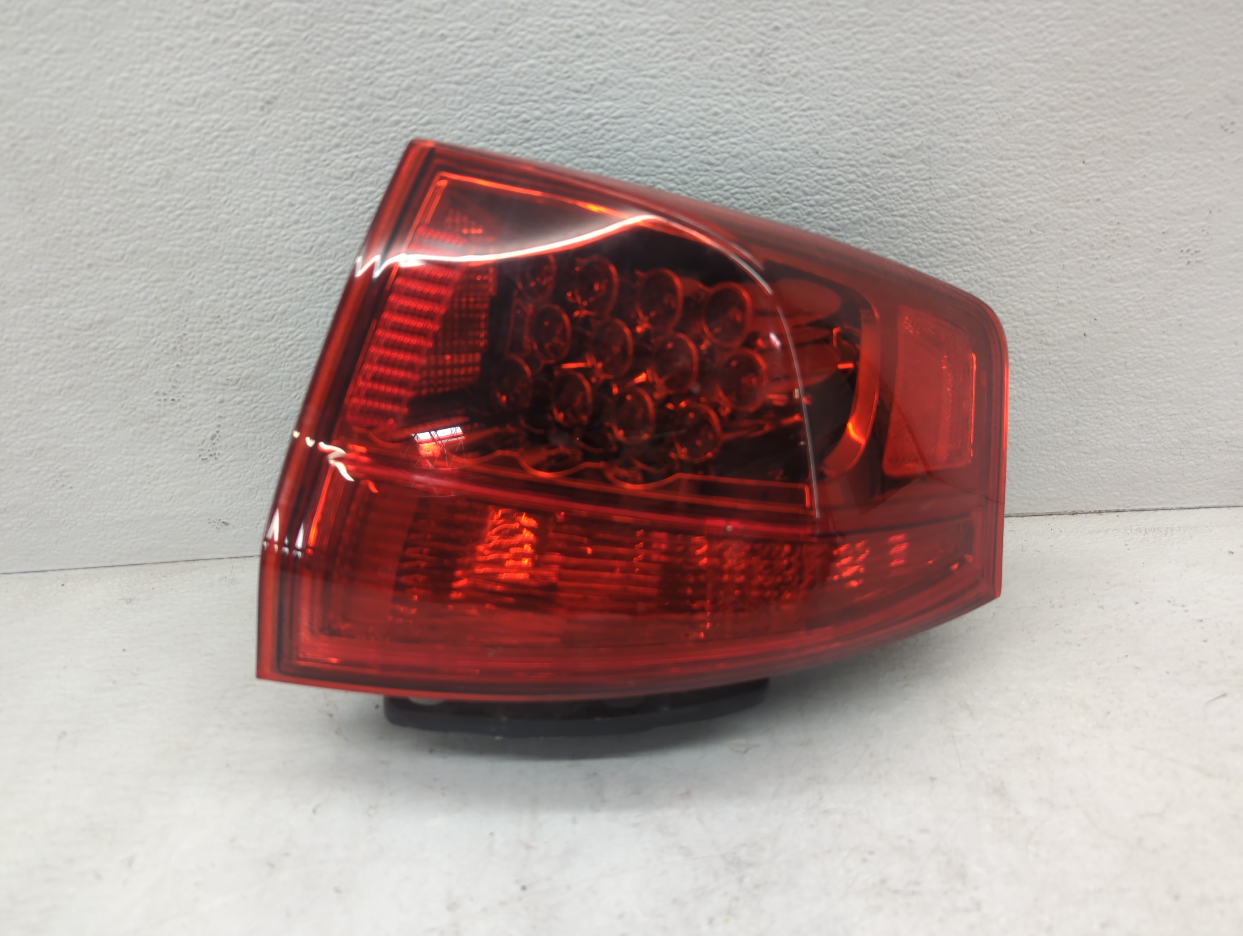 2010-2013 Acura Mdx Passenger Right Side Tail Light Taillight Oem 1097490 - Oemusedautoparts1.com