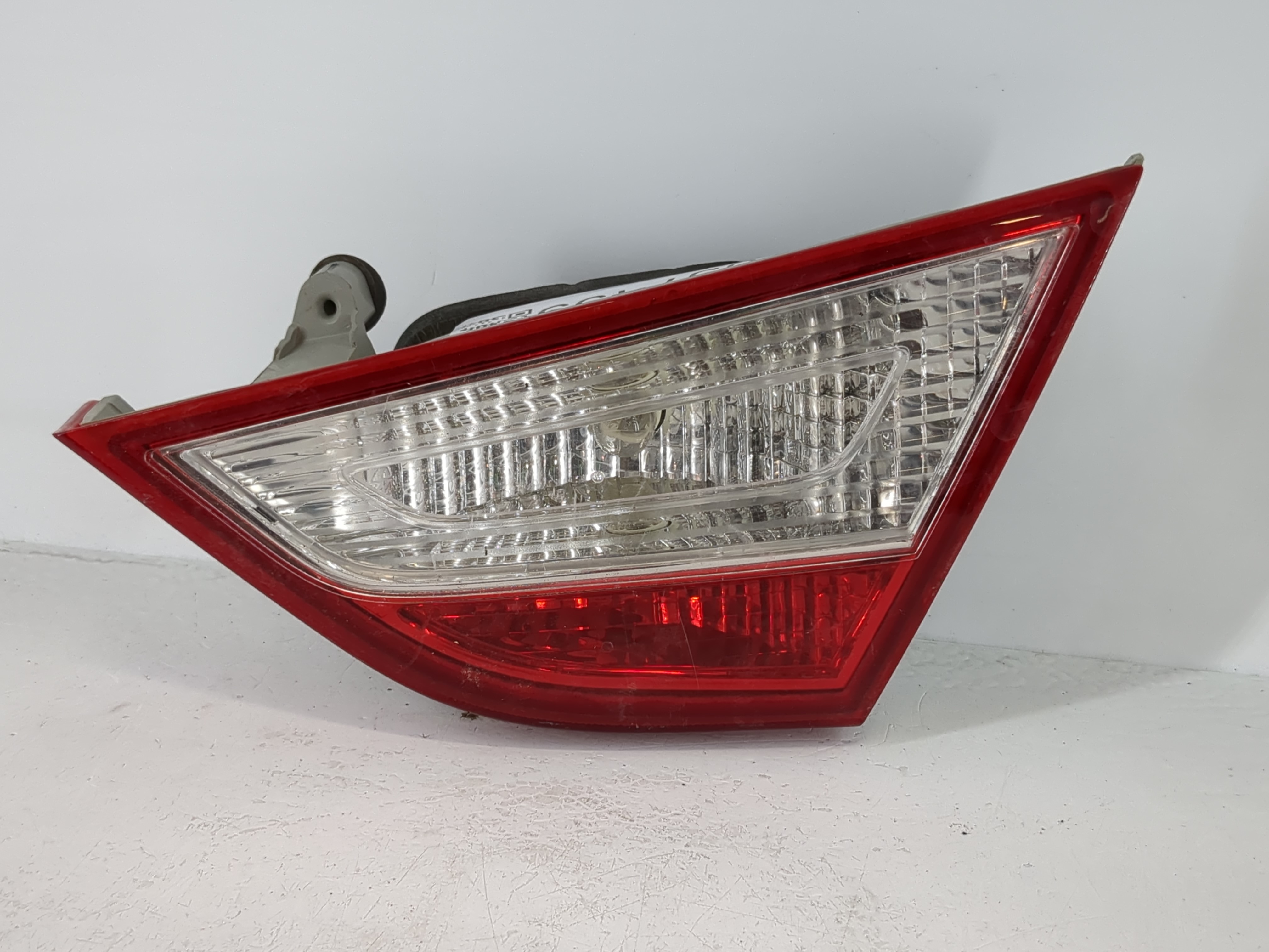 2011-2014 Hyundai Sonata Passenger Right Side Tail Light Taillight Oem 1097499 - Oemusedautoparts1.com
