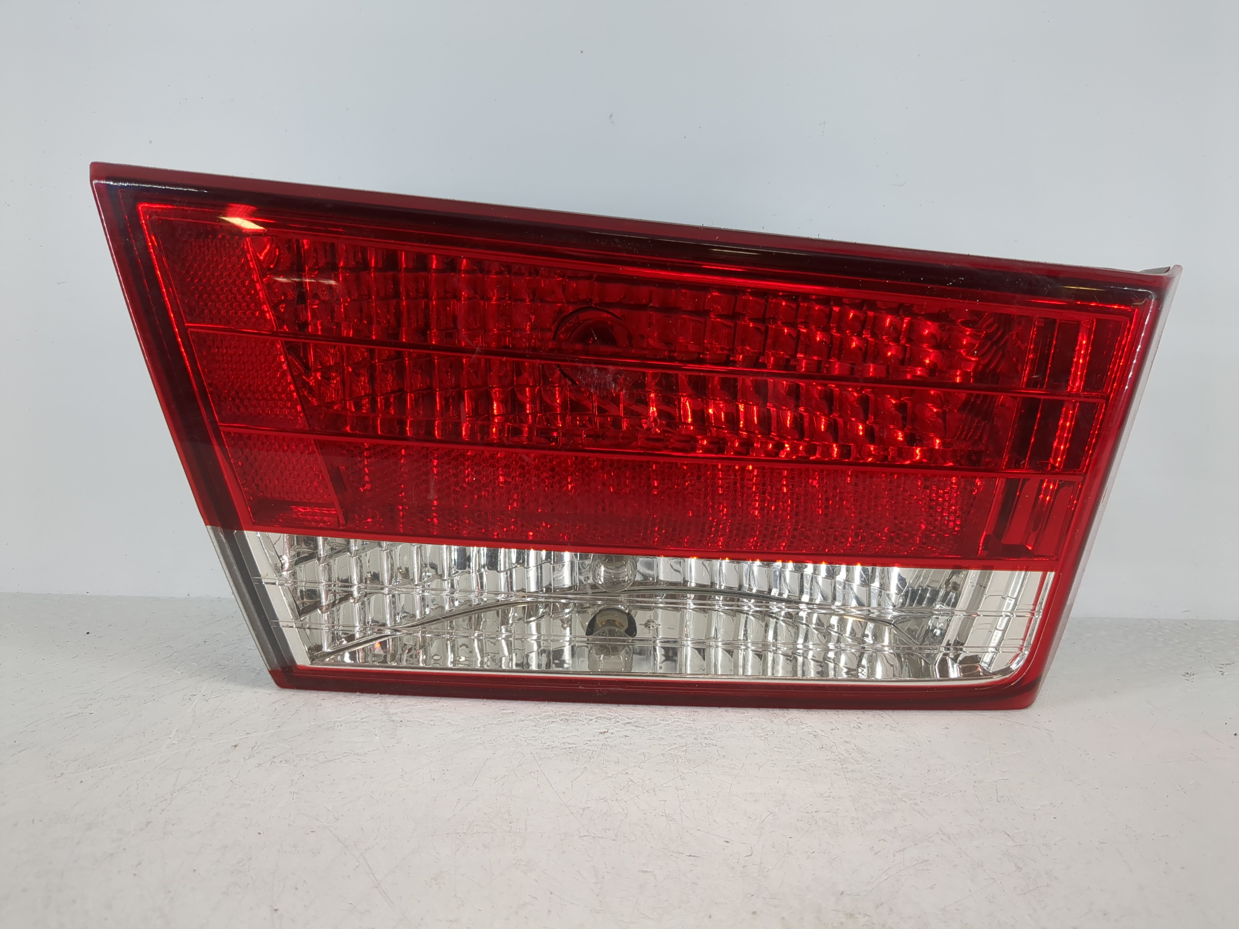 2006-2008 Hyundai Sonata Driver Left Side Tail Light Taillight Oem 1097514 - Oemusedautoparts1.com