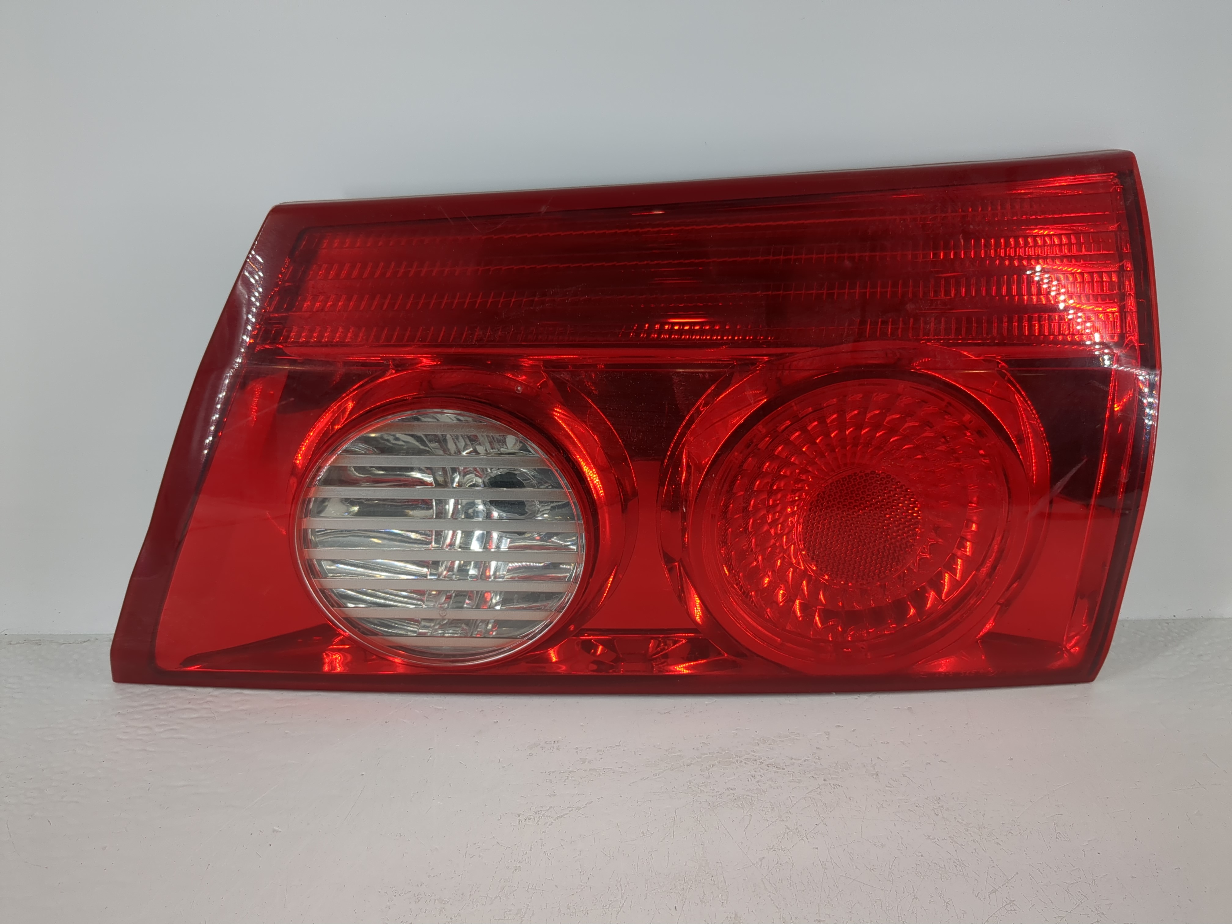 2006-2010 Toyota Sienna Passenger Right Side Tail Light Taillight Oem 1097516 - Oemusedautoparts1.com