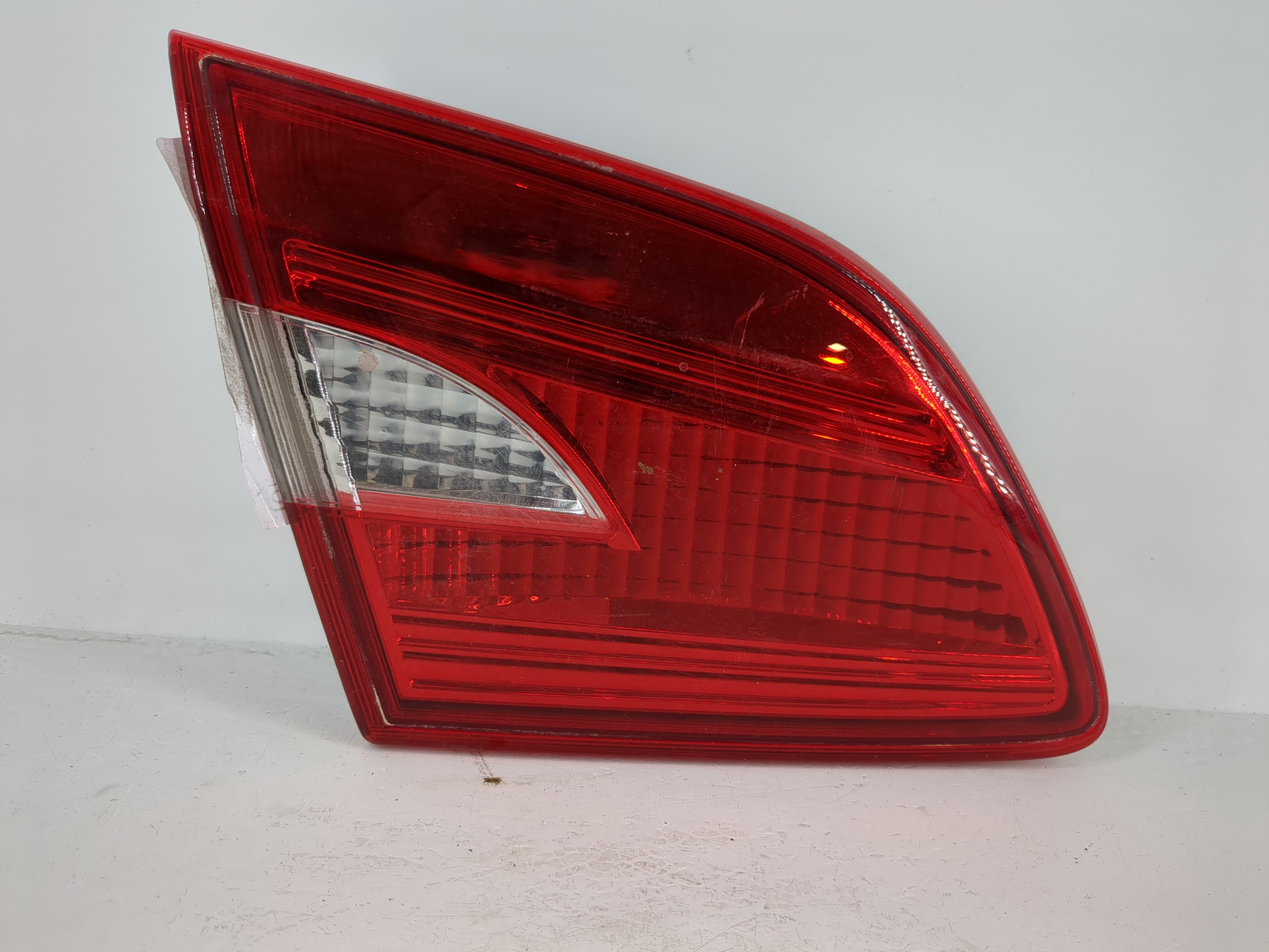 Picture of 2016-2019 Nissan Sentra Driver Left Side Tail Light Taillight Oem 1097517