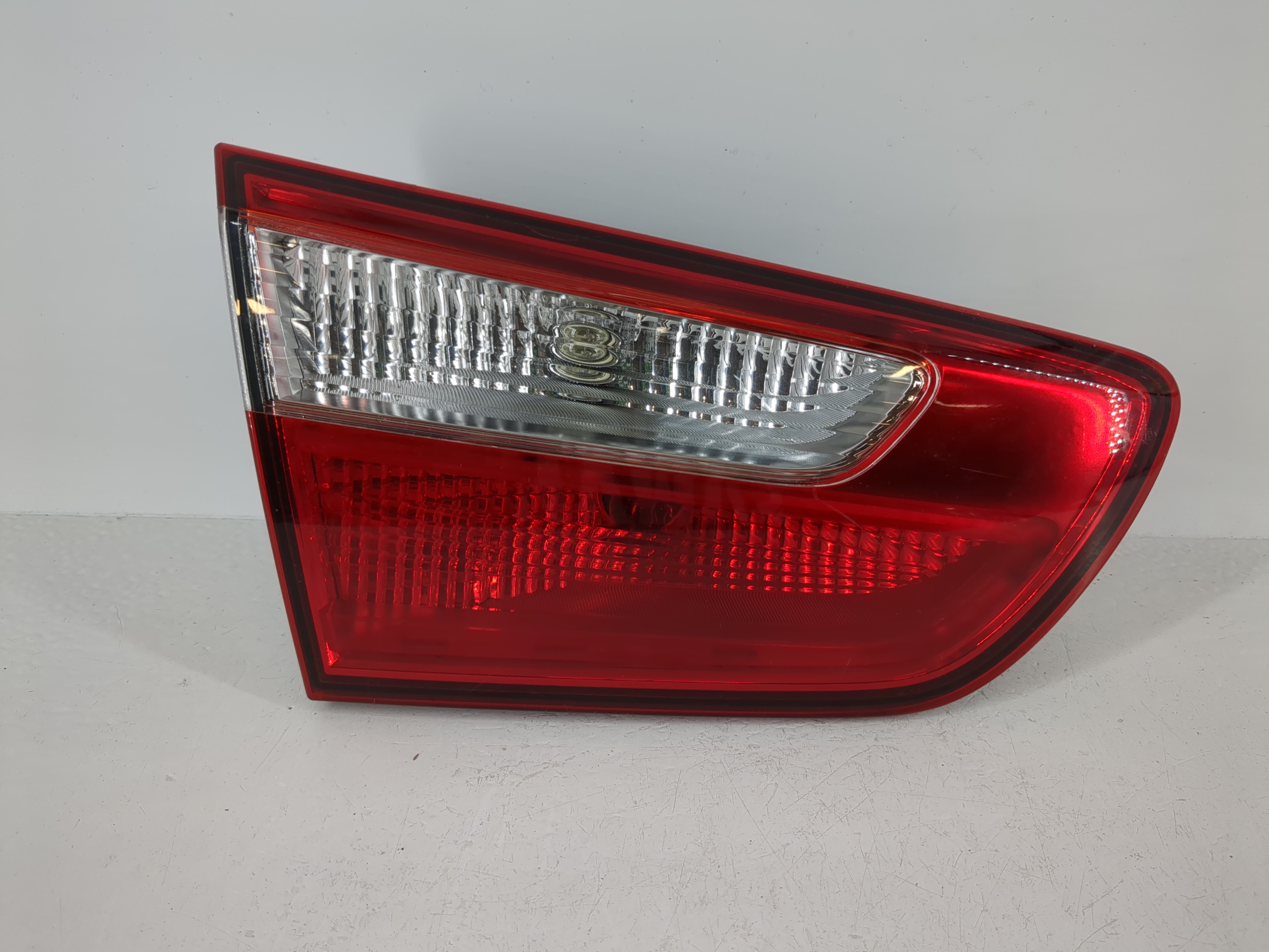 2012-2017 Kia Rio Driver Left Side Tail Light Taillight Oem 1097536 - Oemusedautoparts1.com