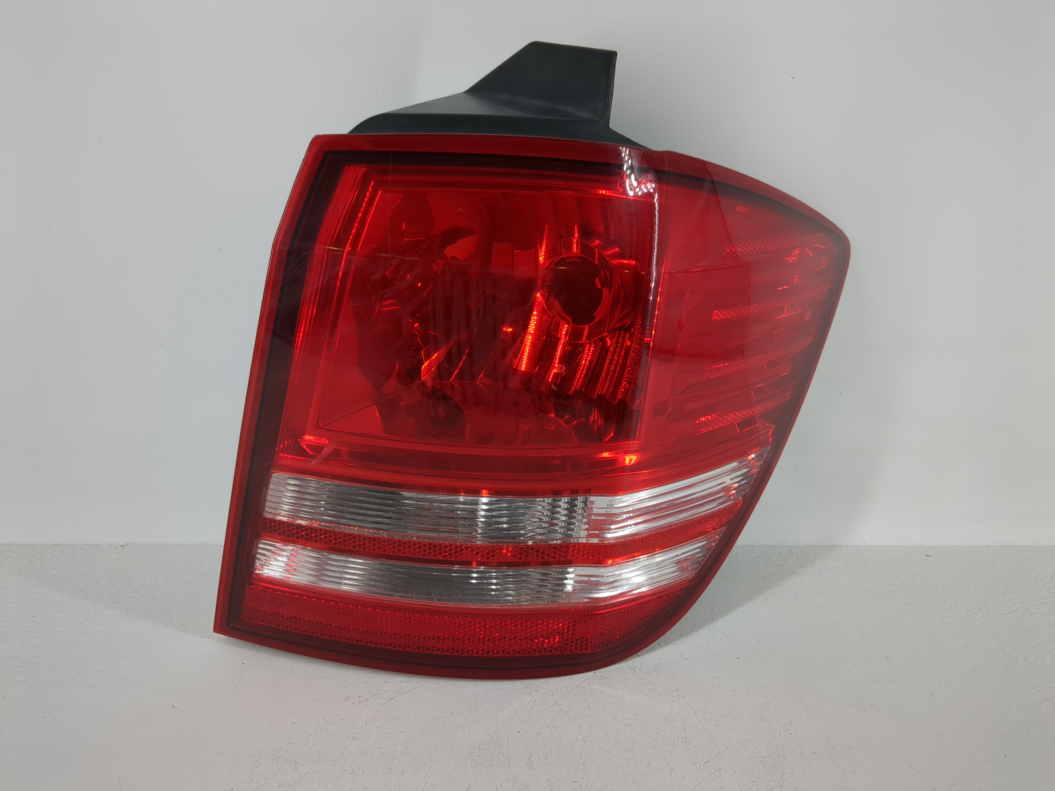 Picture of 2009 Dodge Journey Passenger Right Side Tail Light Taillight Oem 1097548