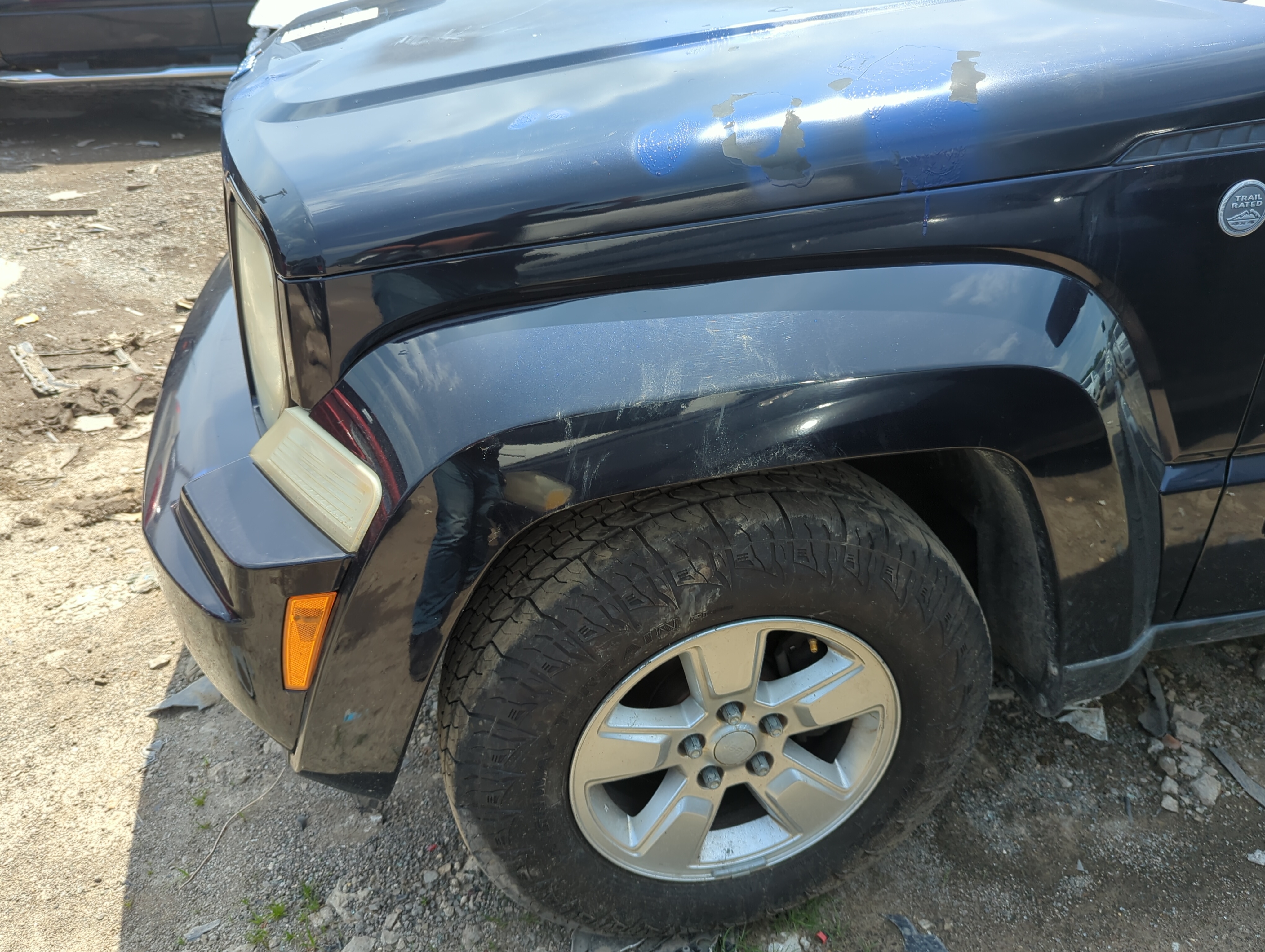 Picture of 2008-2012 Jeep Liberty Driver Fender 1097815