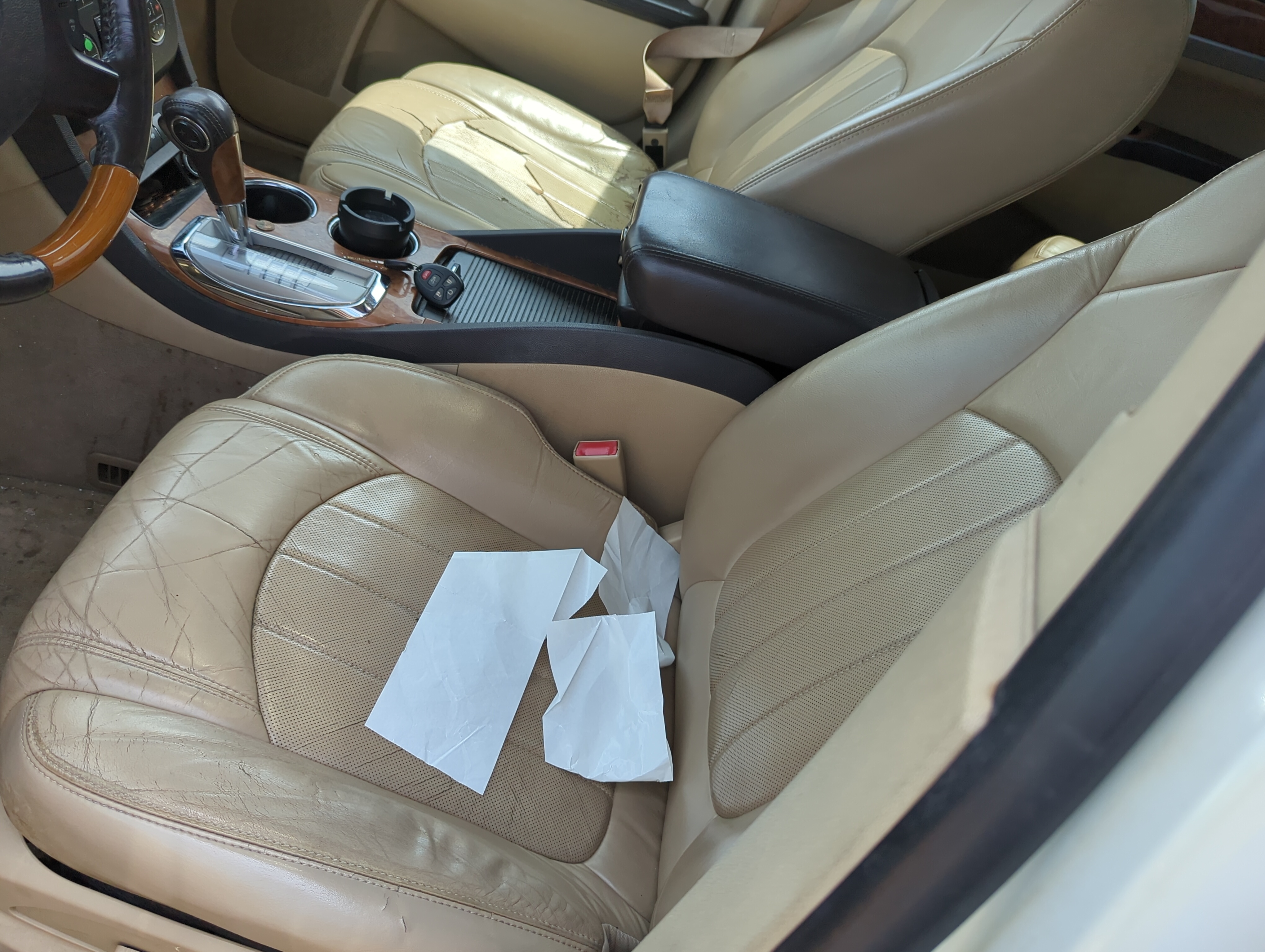 Picture of 2012-2012 Buick Enclave Driver Front Seat Oem Beige 1098058