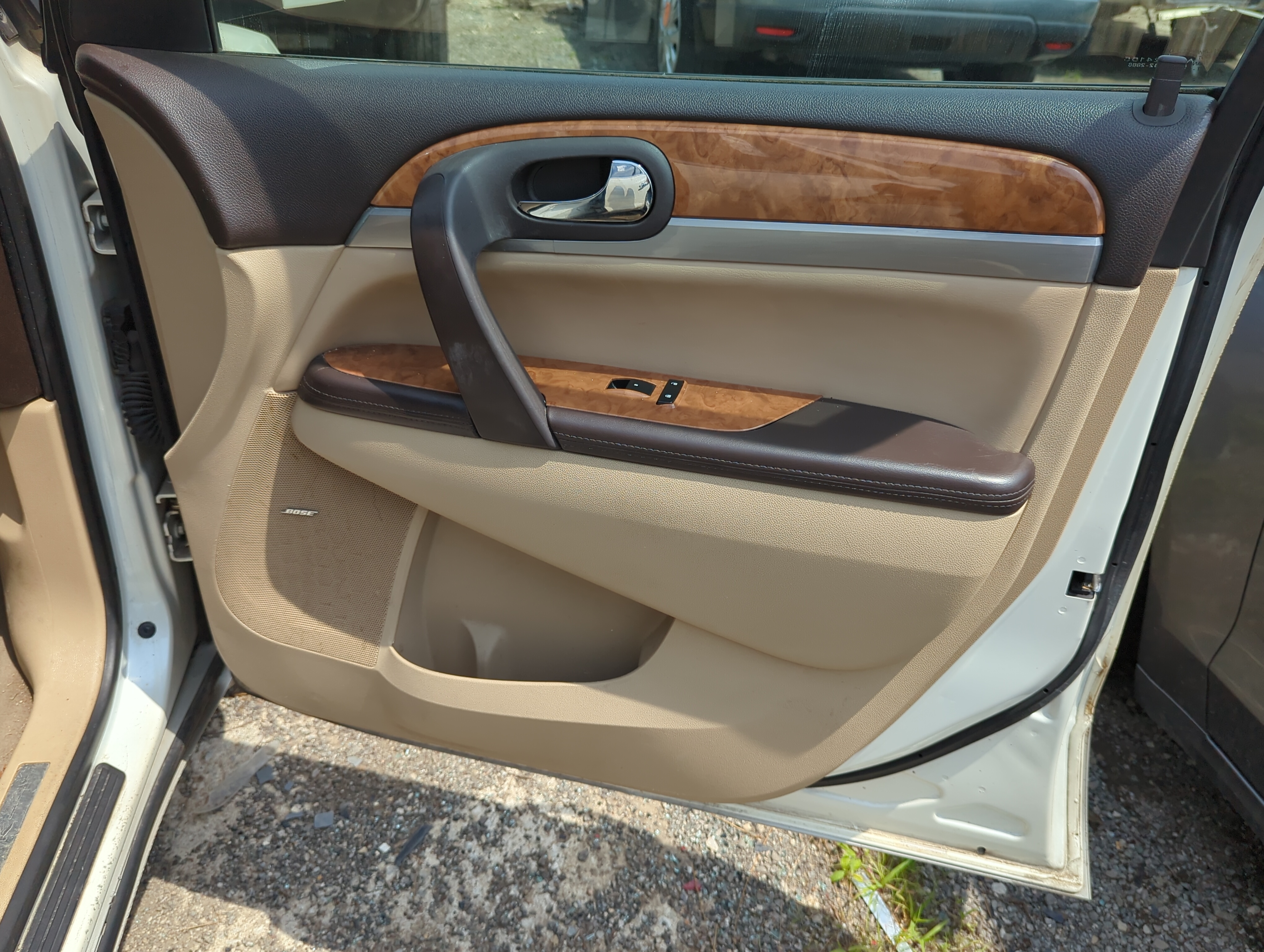 Picture of 2012 Buick Enclave Front Right Passenger Interior Door Panel Trim 1098095