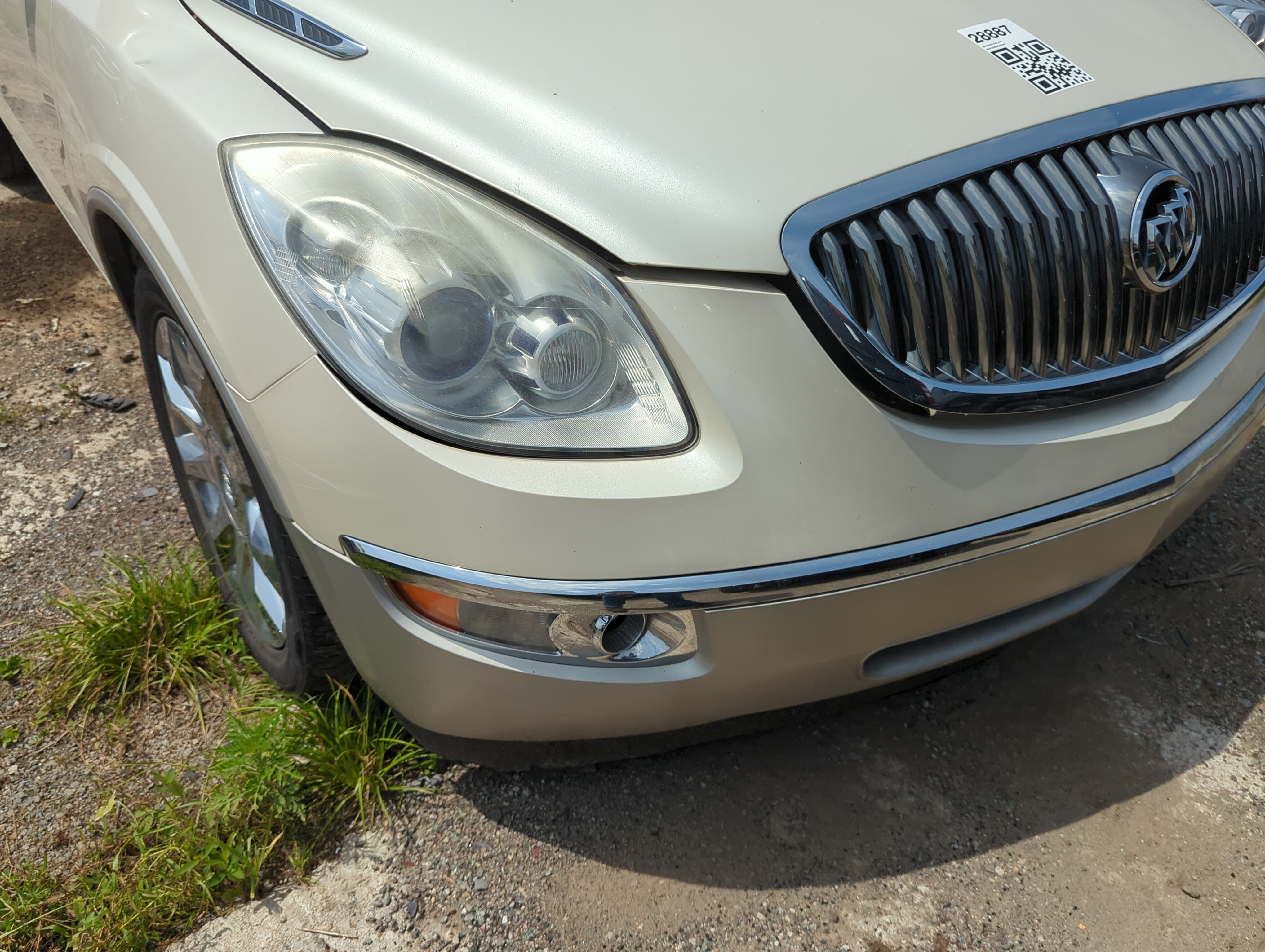 Picture of 2008-2012 Buick Enclave Front Bumper - Oem 1098127
