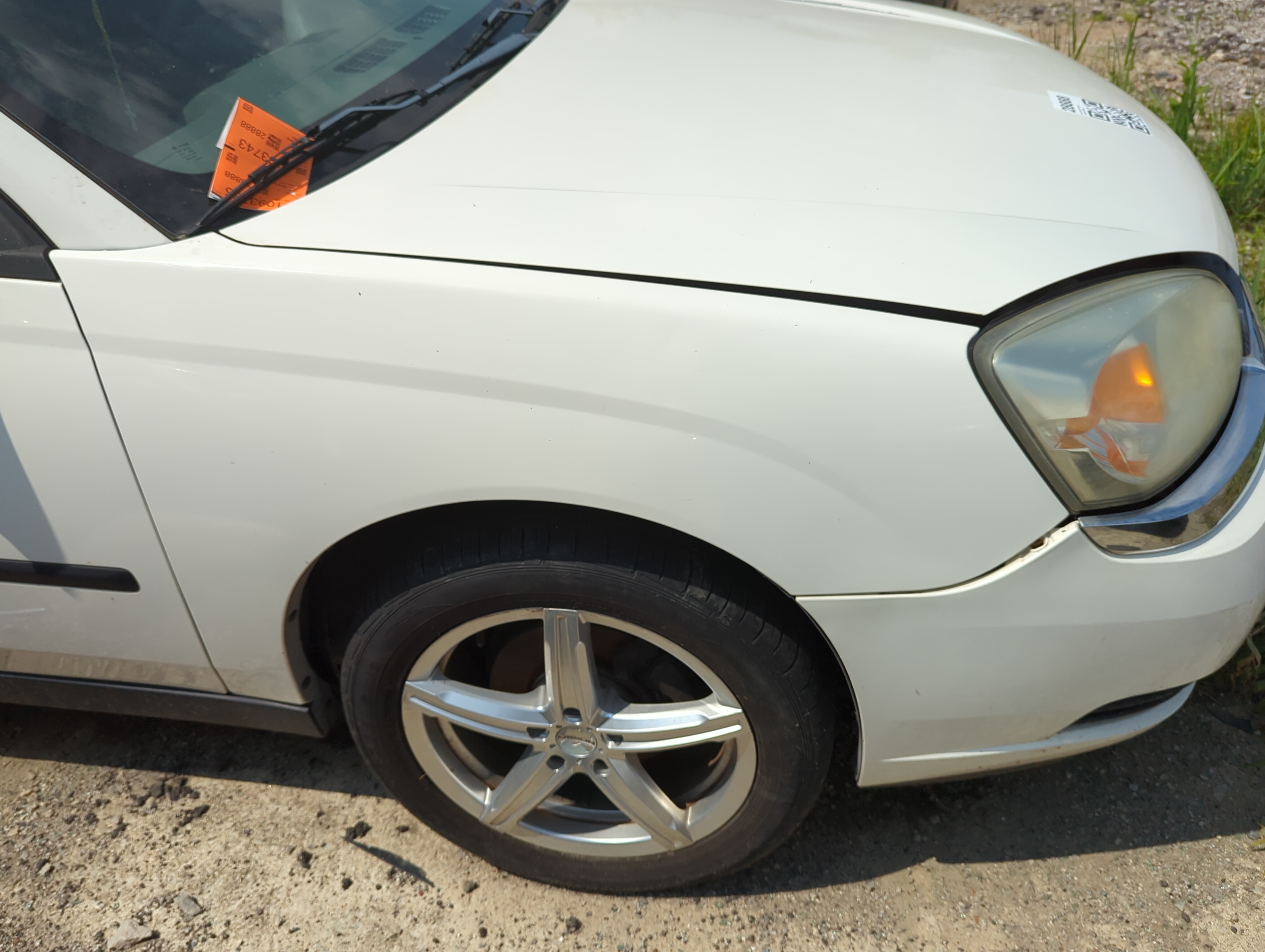 Picture of 2004-2008 Chevrolet Malibu Passenger Fender 1098298
