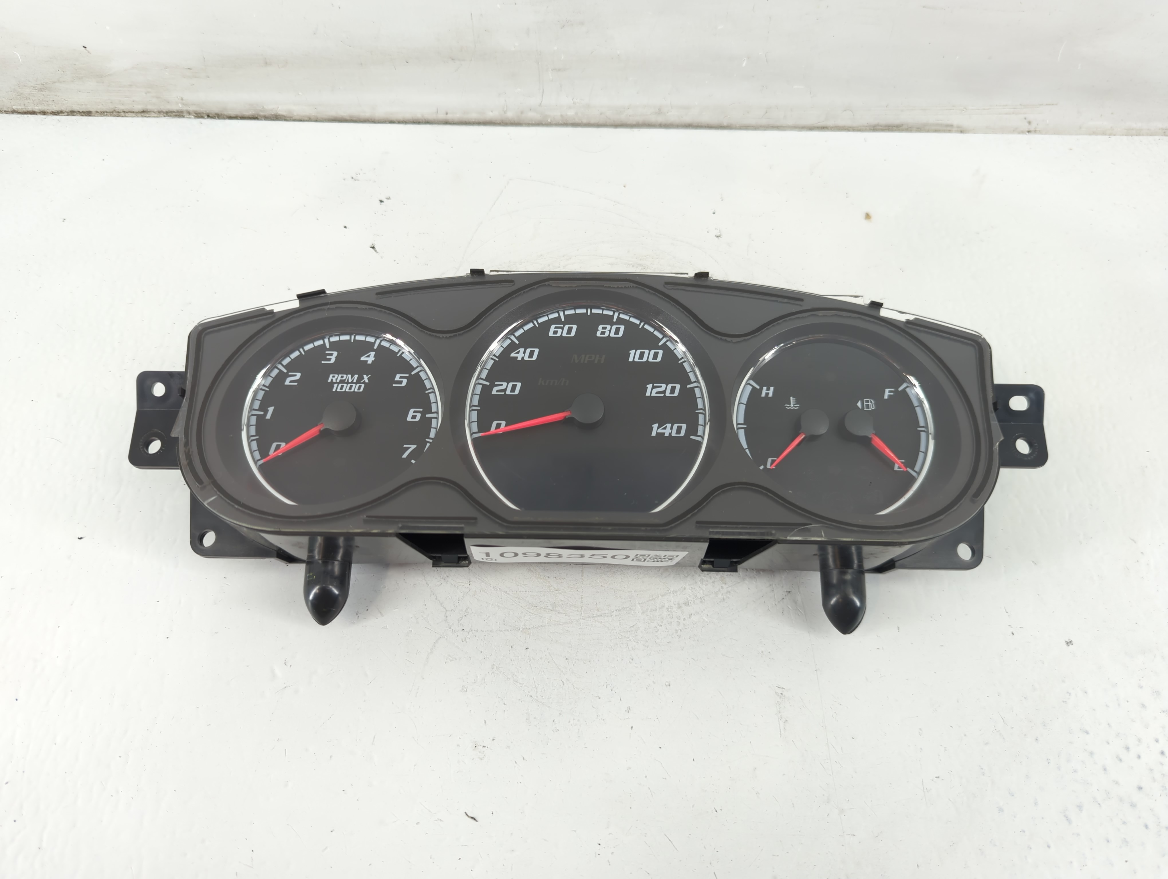 2009-2011 Buick Lucerne Speedometer Instrument Cluster Gauges 1098350 - Oemusedautoparts1.com