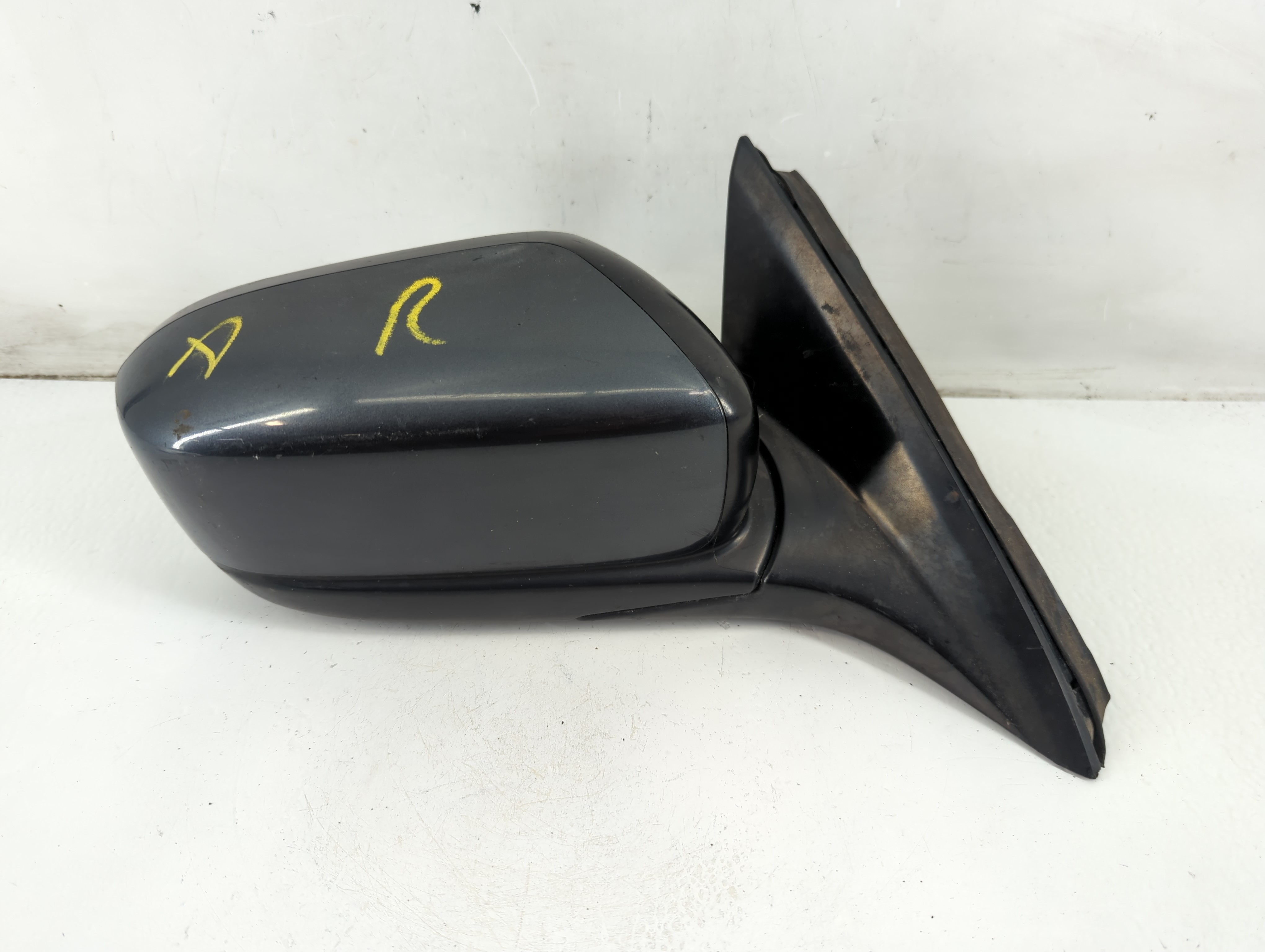 2003-2007 Honda Accord Passenger Right Side View Power Door Mirror Black 1098376 - Oemusedautoparts1.com