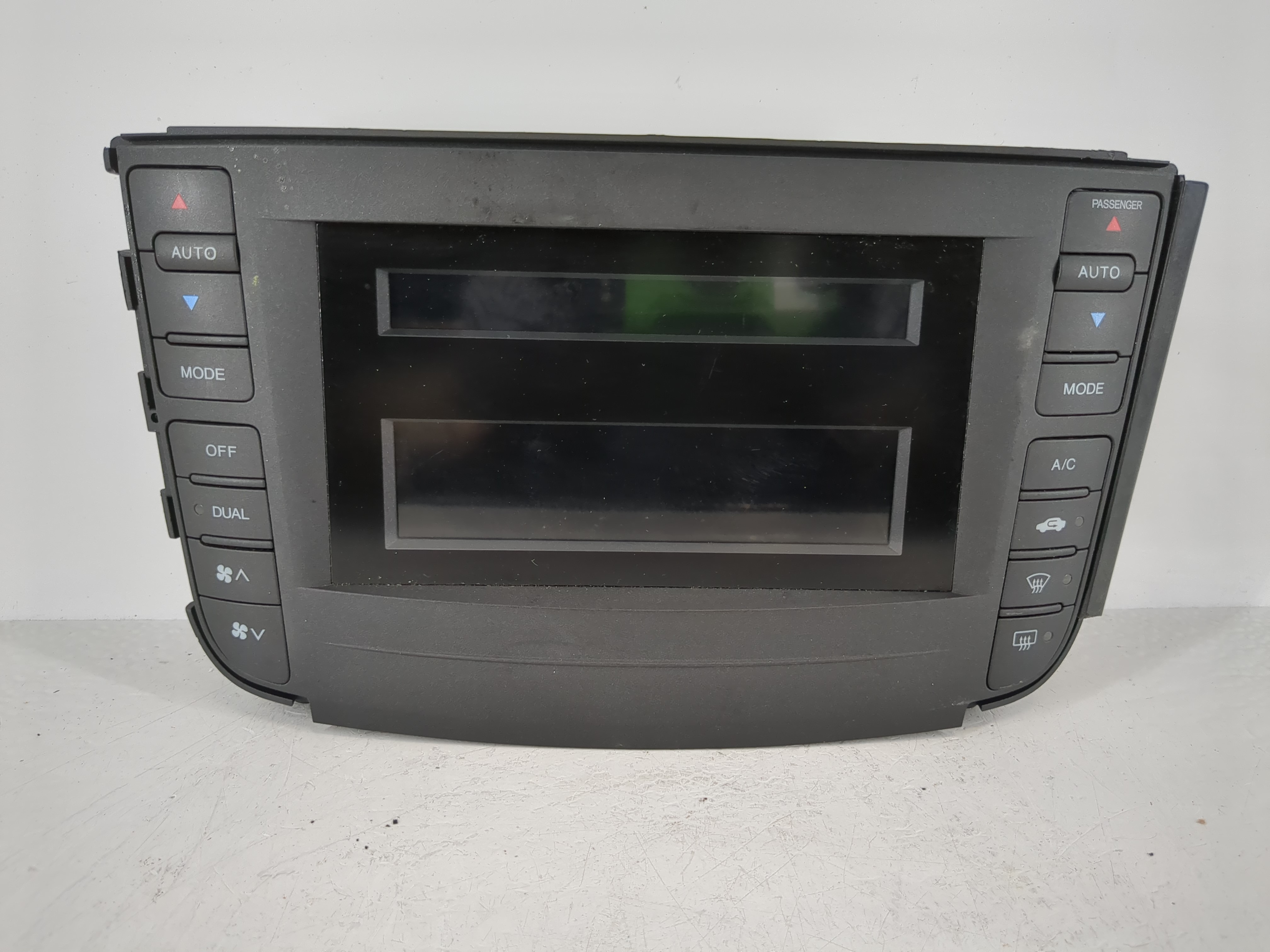 2004-2006 Acura Tl Am Fm Cd Player Radio Receiver 1098403 - Oemusedautoparts1.com