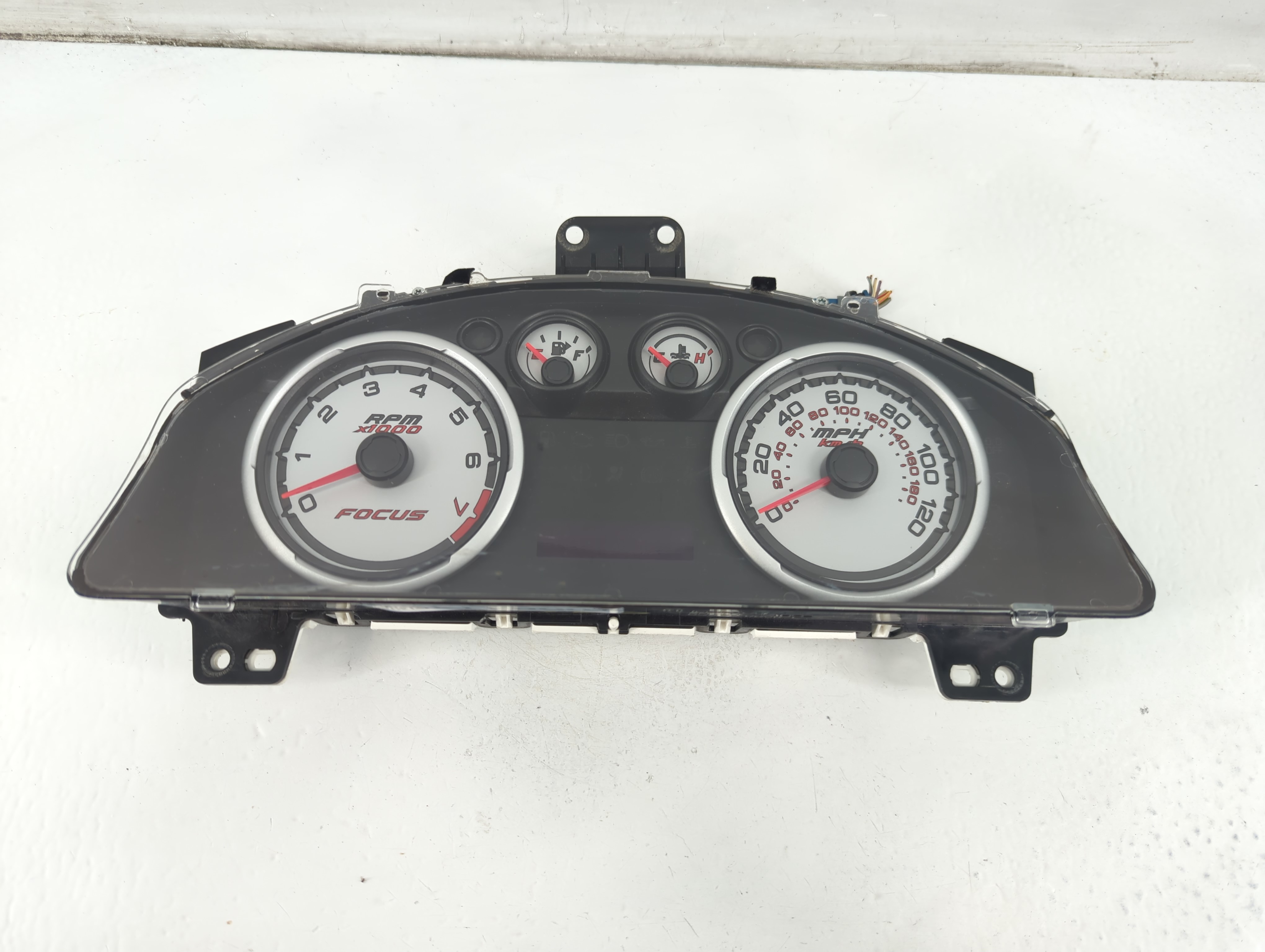 2009-2009 Ford Focus Speedometer Instrument Cluster Gauges 1098414 - Oemusedautoparts1.com