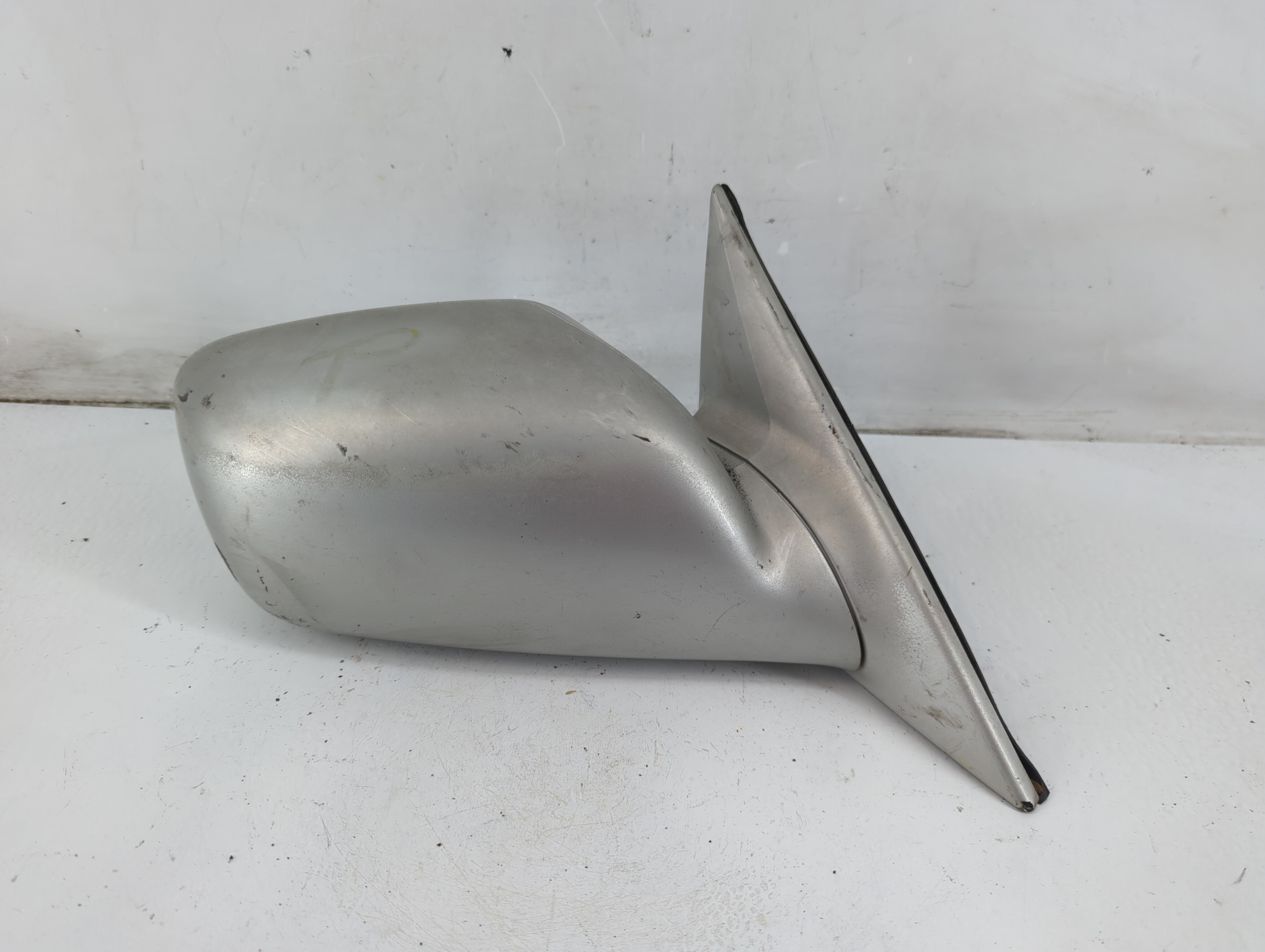 2002-2006 Toyota Camry Passenger Right Side View Power Door Mirror 1098478 - Oemusedautoparts1.com