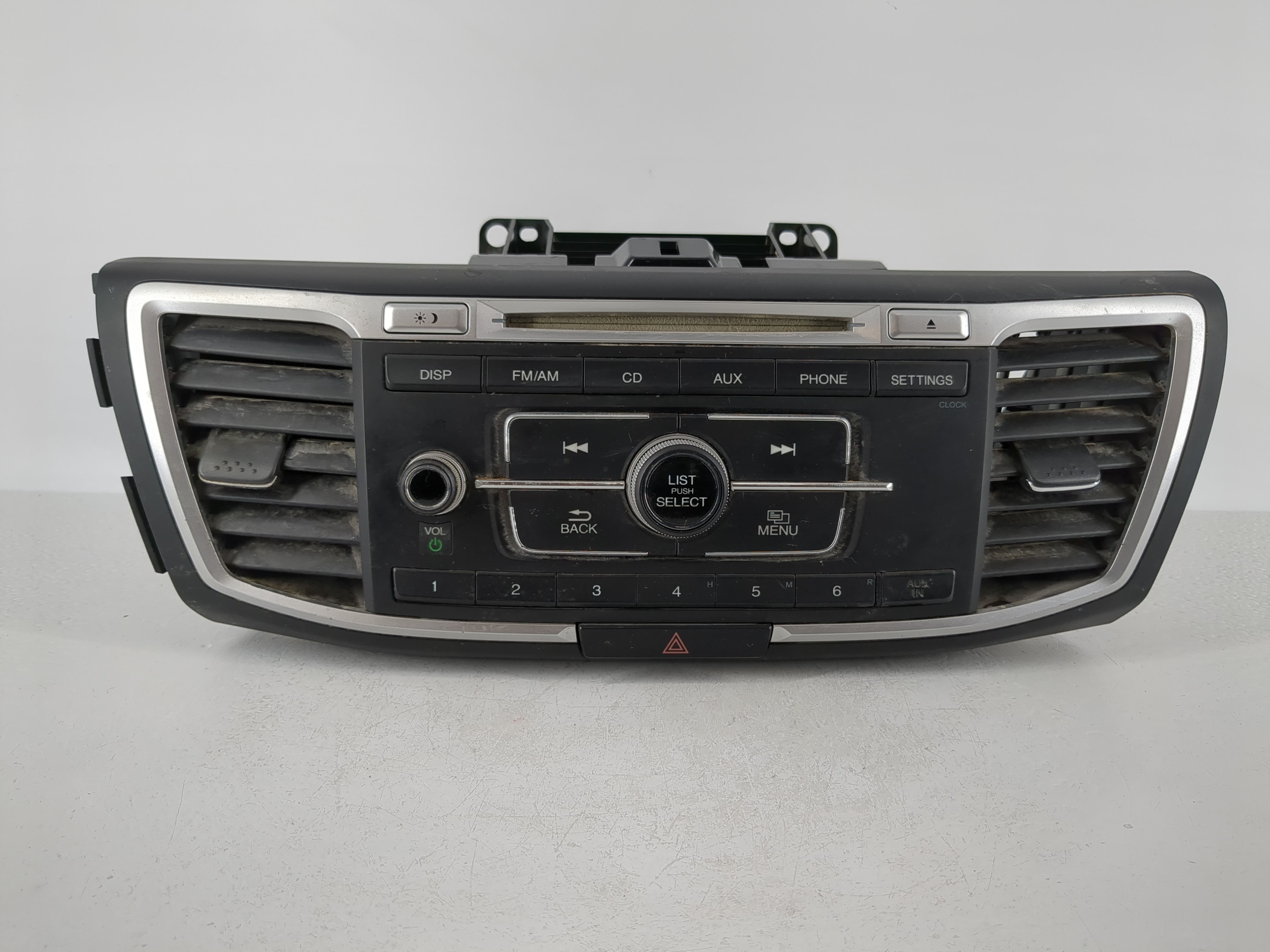 2013-2015 Honda Accord Am Fm Cd Player Radio Receiver 1098500 - Oemusedautoparts1.com