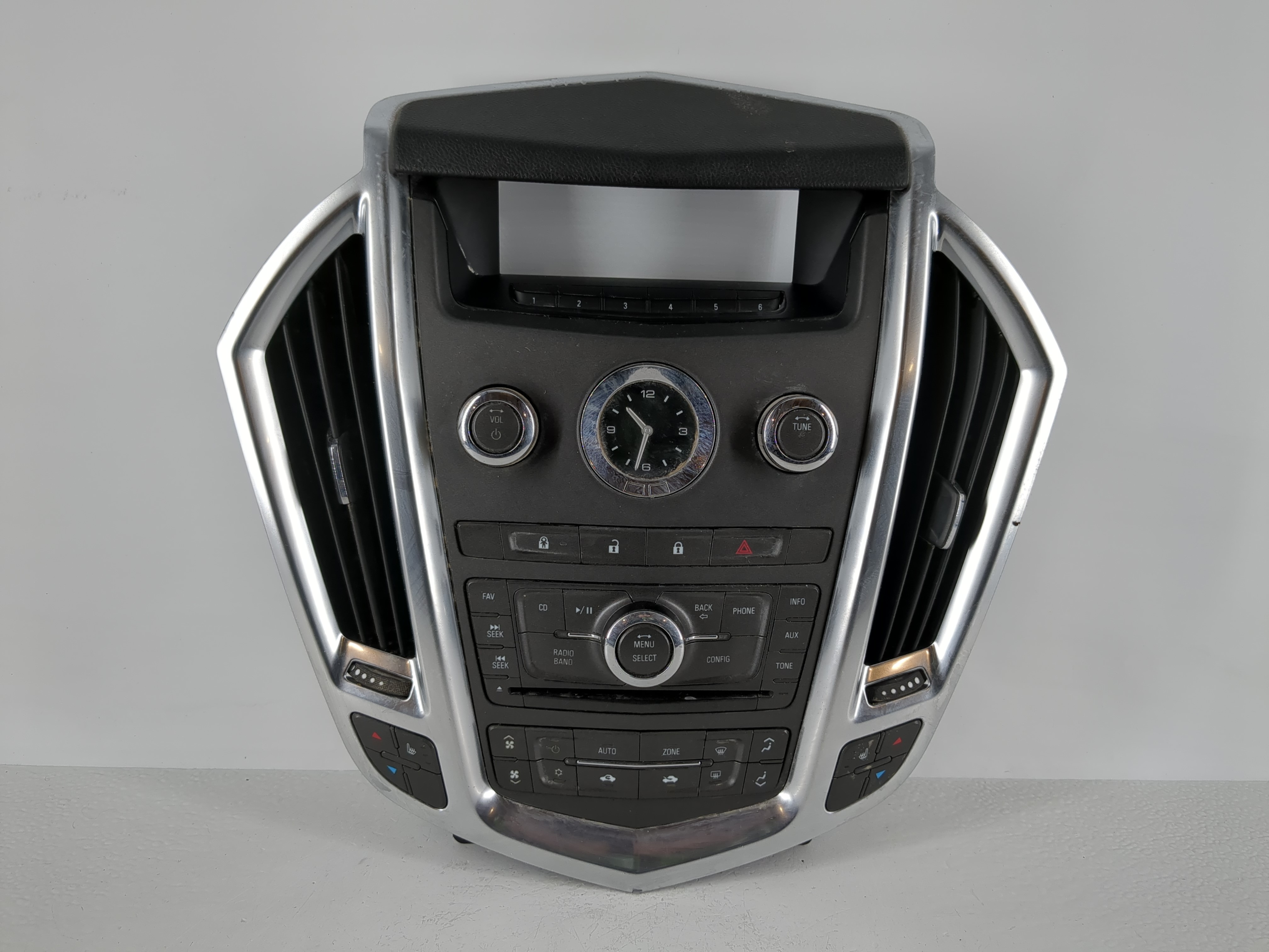 2012-2012 Cadillac Srx Am Fm Cd Player Radio Receiver 1098502 - Oemusedautoparts1.com
