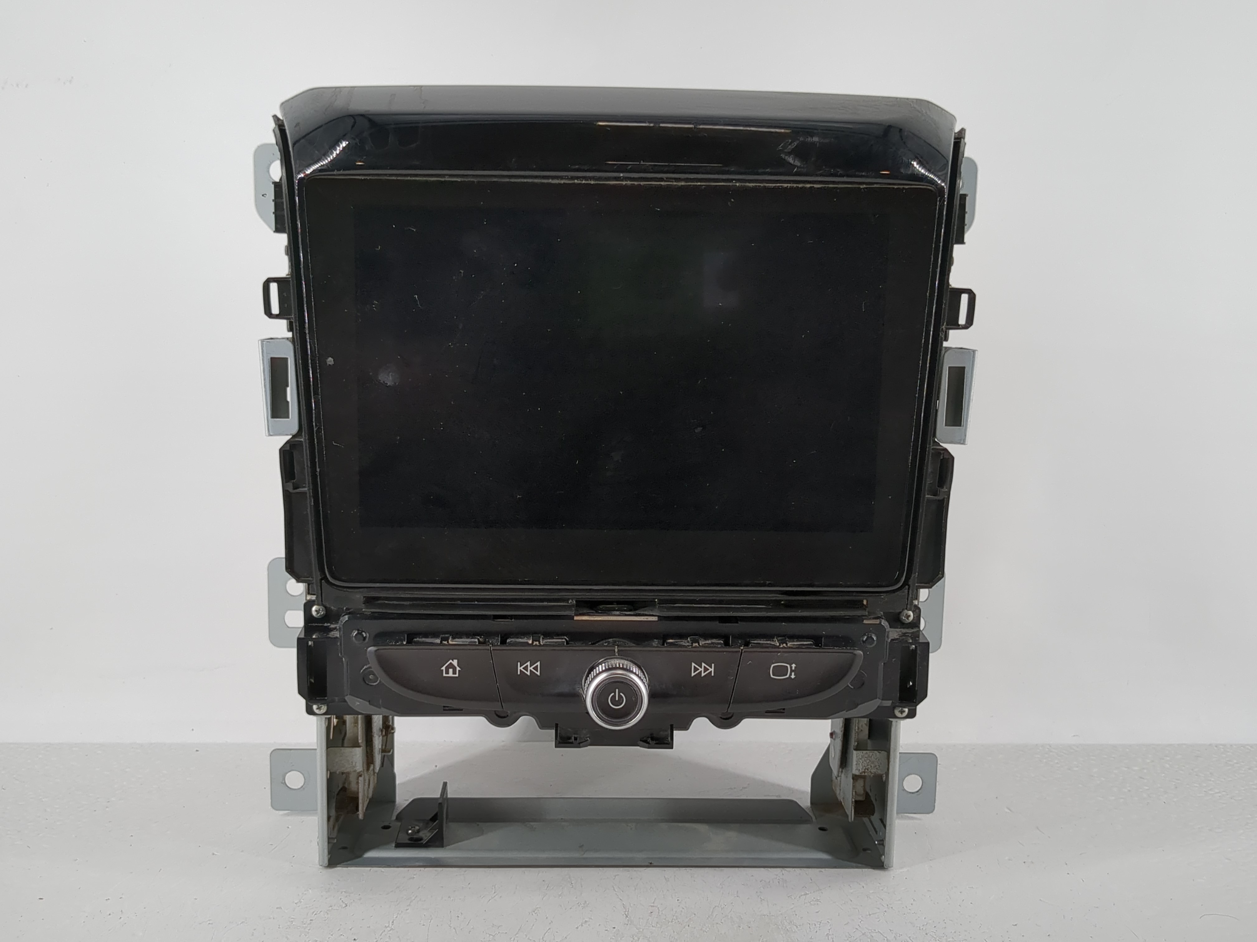 2018-2021 Chevrolet Traverse Am Fm Cd Player Radio Receiver 1098504 - Oemusedautoparts1.com