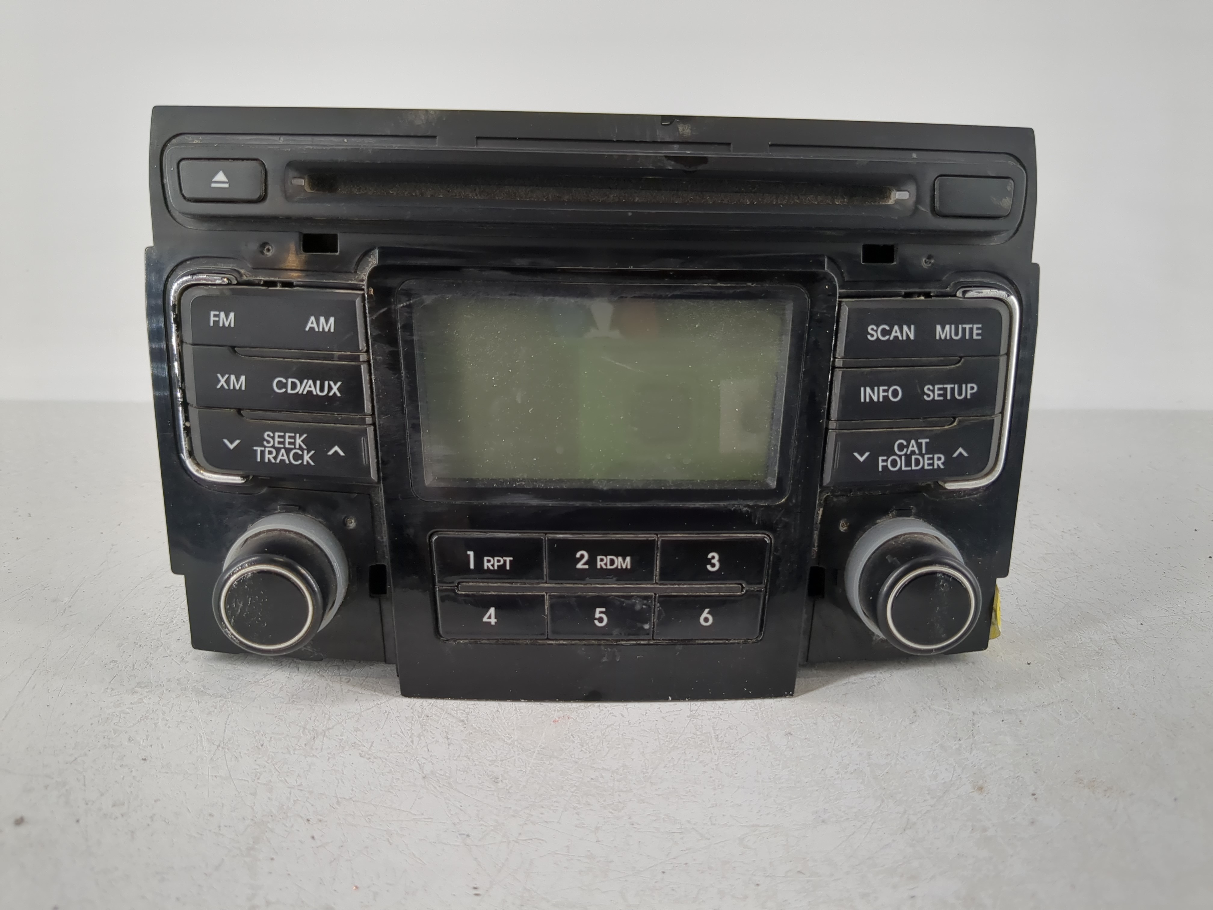 2011-2011 Hyundai Sonata Am Fm Cd Player Radio Receiver 1098509 - Oemusedautoparts1.com