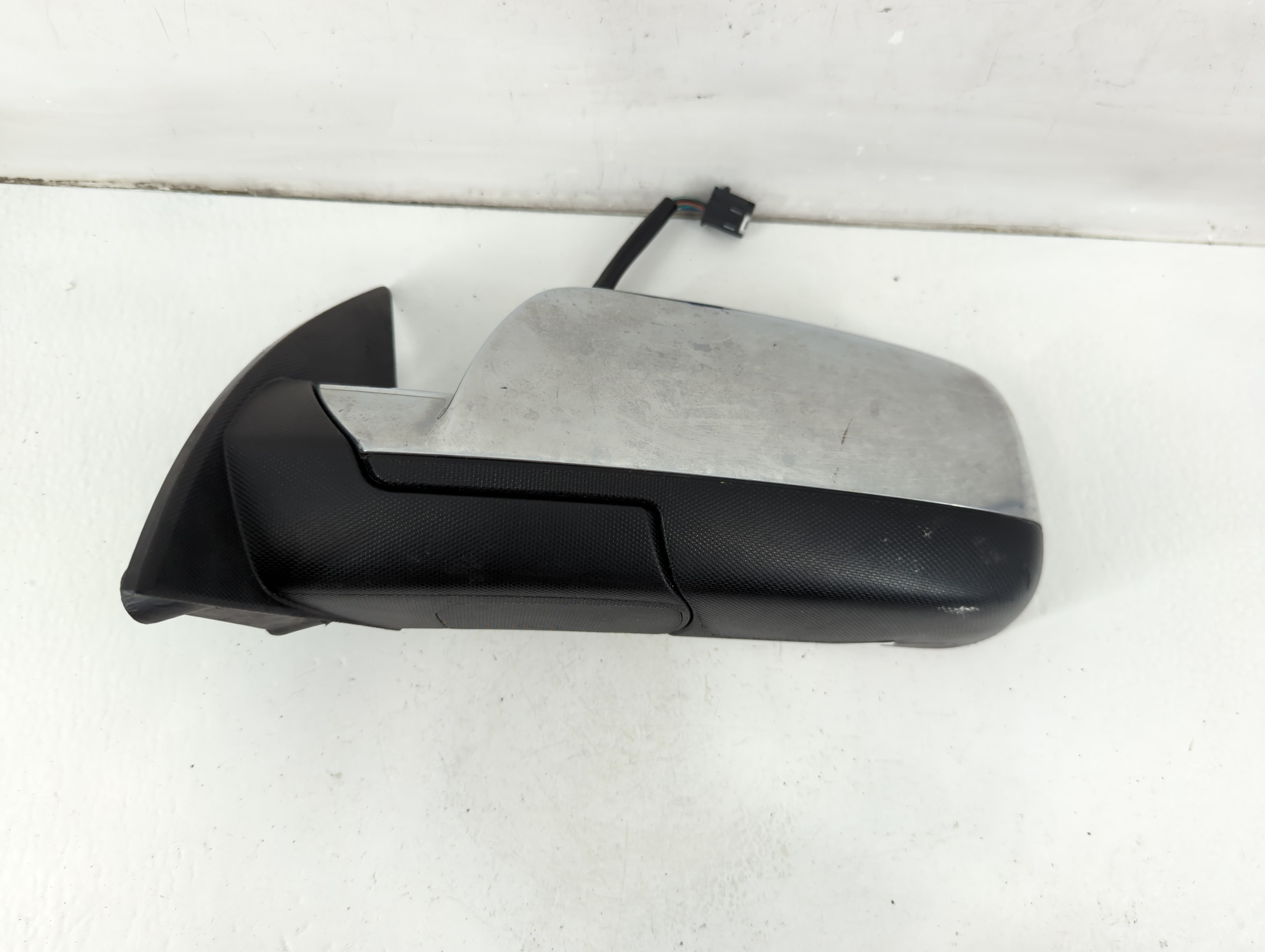 2011-2013 Chevrolet Equinox Driver Left Side View Power Door Mirror 1098523 - Oemusedautoparts1.com