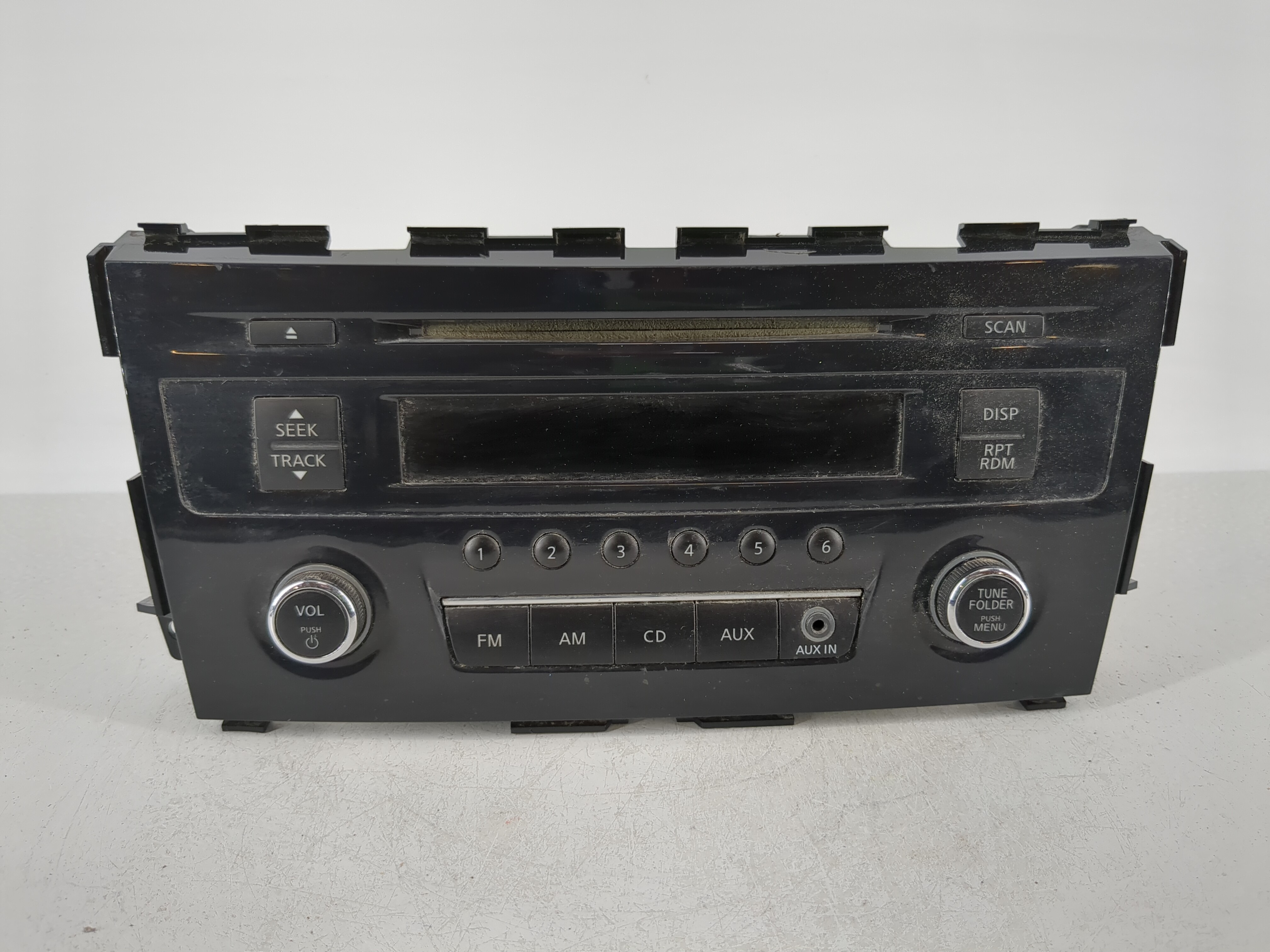 2013-2015 Nissan Altima Am Fm Cd Player Radio Receiver 1098571 - Oemusedautoparts1.com