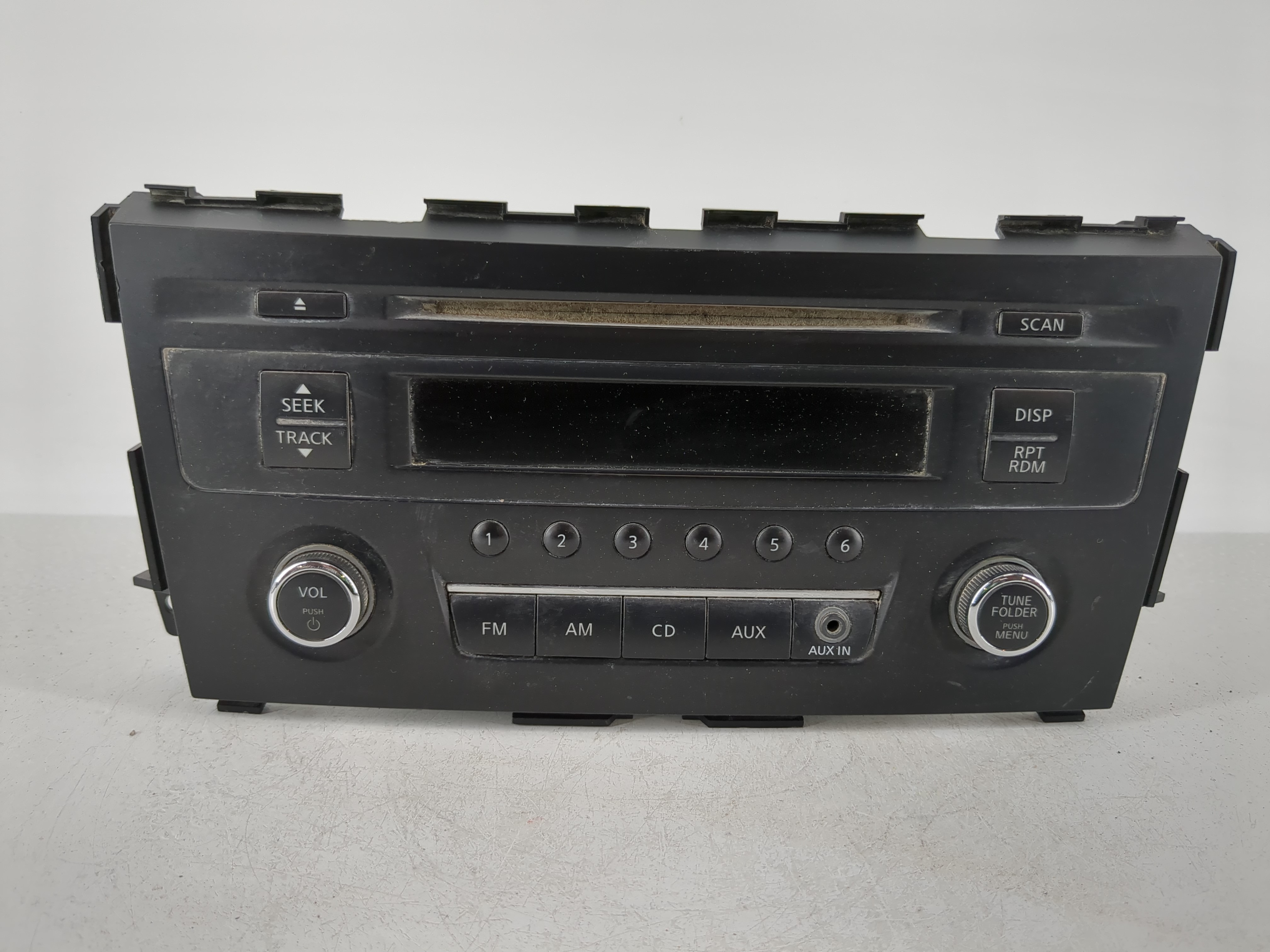Picture of 2016-2016 Nissan Altima Am Fm Cd Player Radio Receiver 1098618