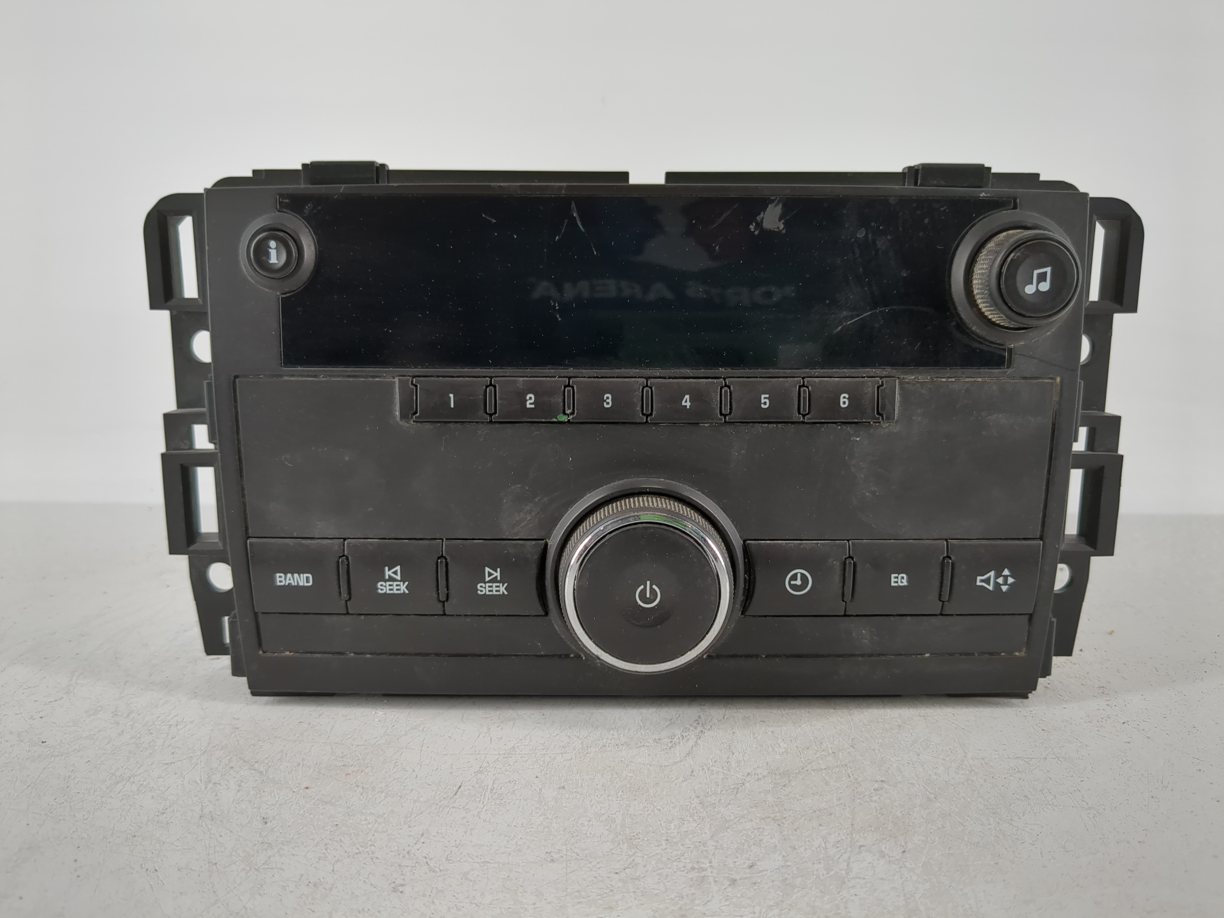2010-2013 Chevrolet Silverado 1500 Am Fm Cd Player Radio Receiver 1098619 - Oemusedautoparts1.com